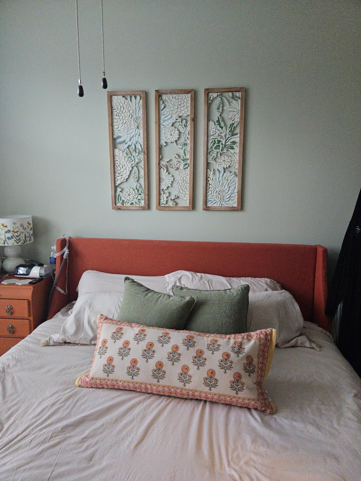 XIAOAIKA Hand Carved Boho Wood Wall Art - Decorative Large Wall Panels, Antique Distressed Wood Sculpture, Elegant Wall Decor Hanging Plaque, Suitable for Gifting (35.5 Inch, 3 Panels) customer photo 2