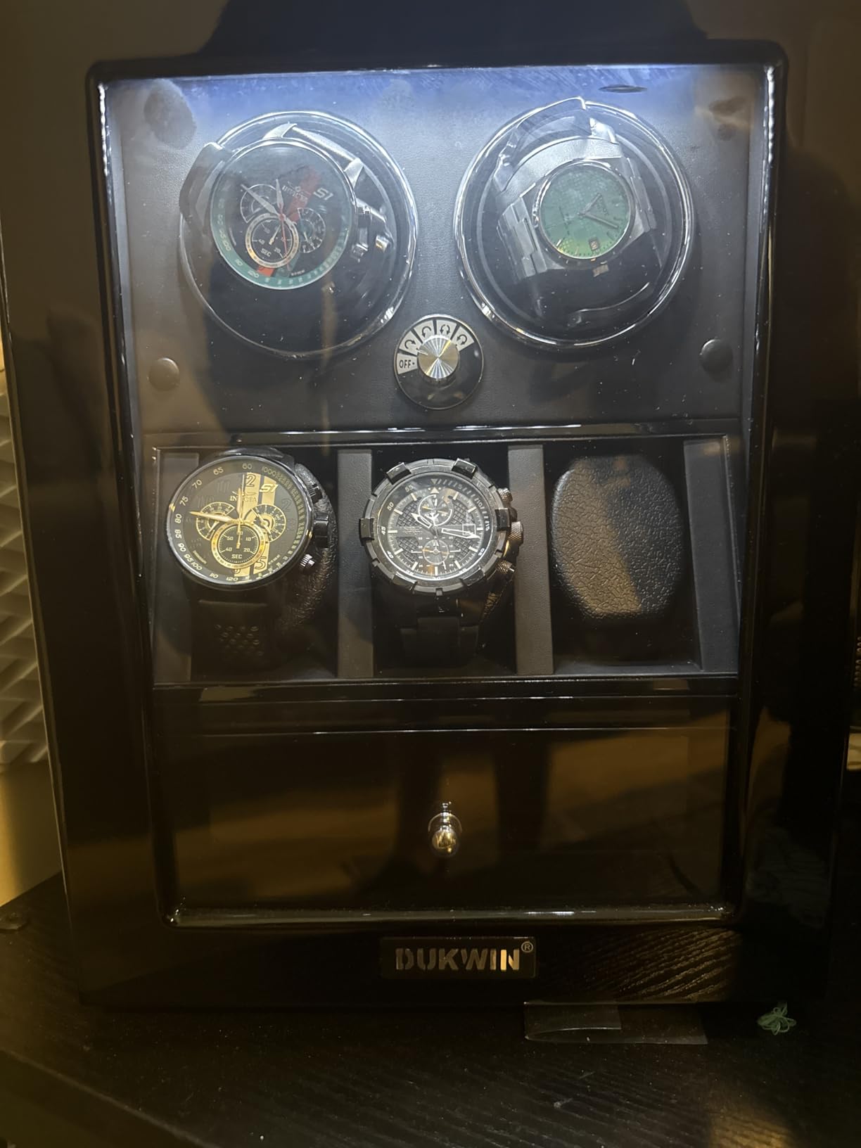 Watch Winder for 4/6/8 Automatic Watches, Lockable Winders with Watch Holders and Jewelry Storage, Super Quiet Motor with High-Gloss Finish, Built-in Illumination customer photo 1