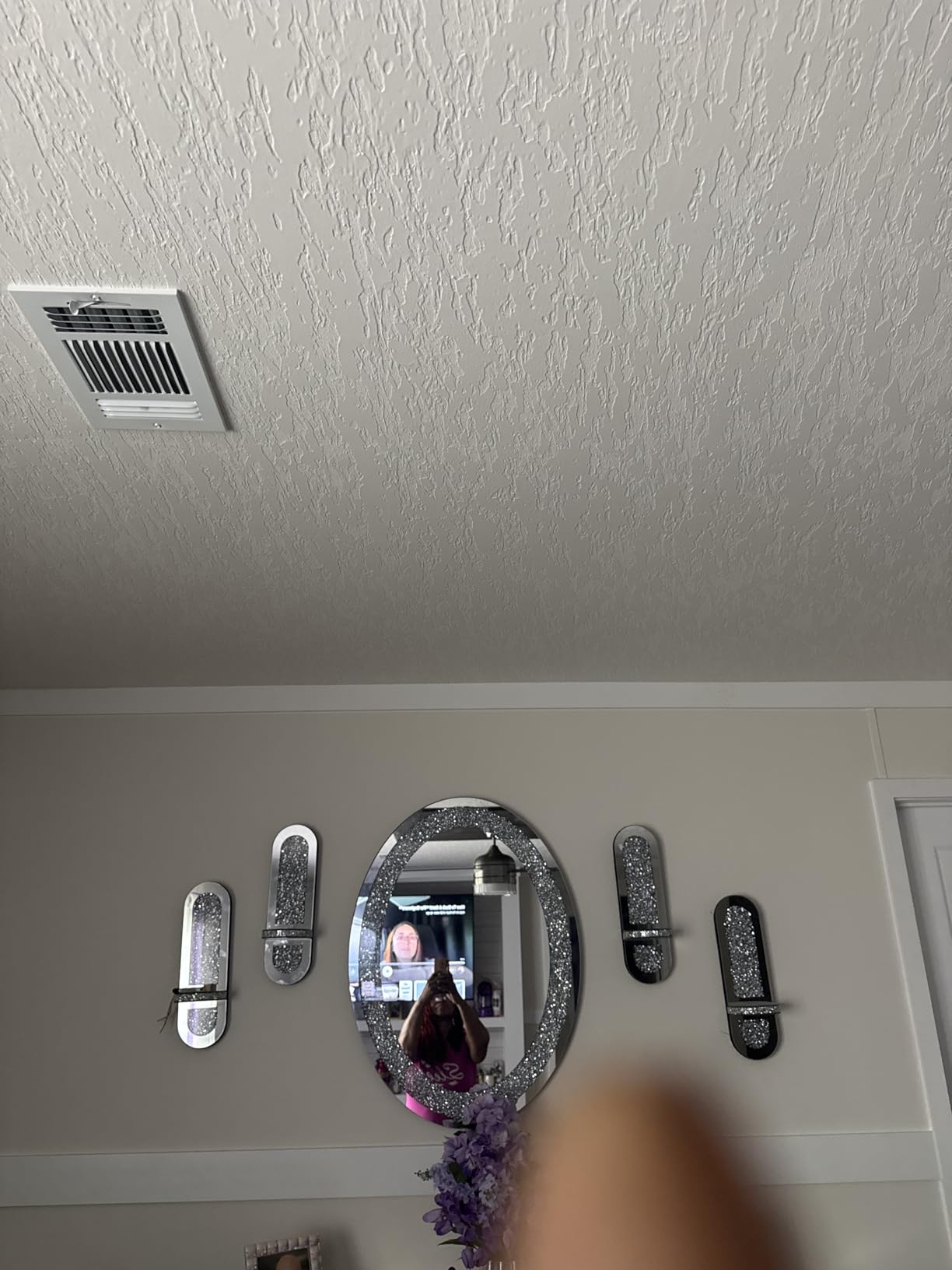 DMDFIRST Crystal Crushed Diamond Oval Shaped Silver Mirror Glam Bling for Wall Decoration 24x32x0.9inch Frameless Wall Hang Sparkly Glass Mirror customer photo 2