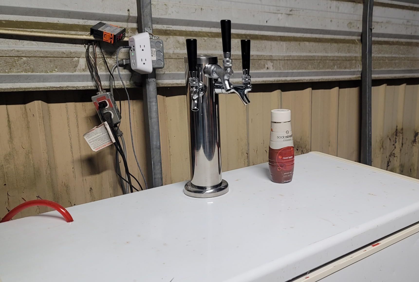 Triple Tap Draft Beer Tower, Stainless Steel 3