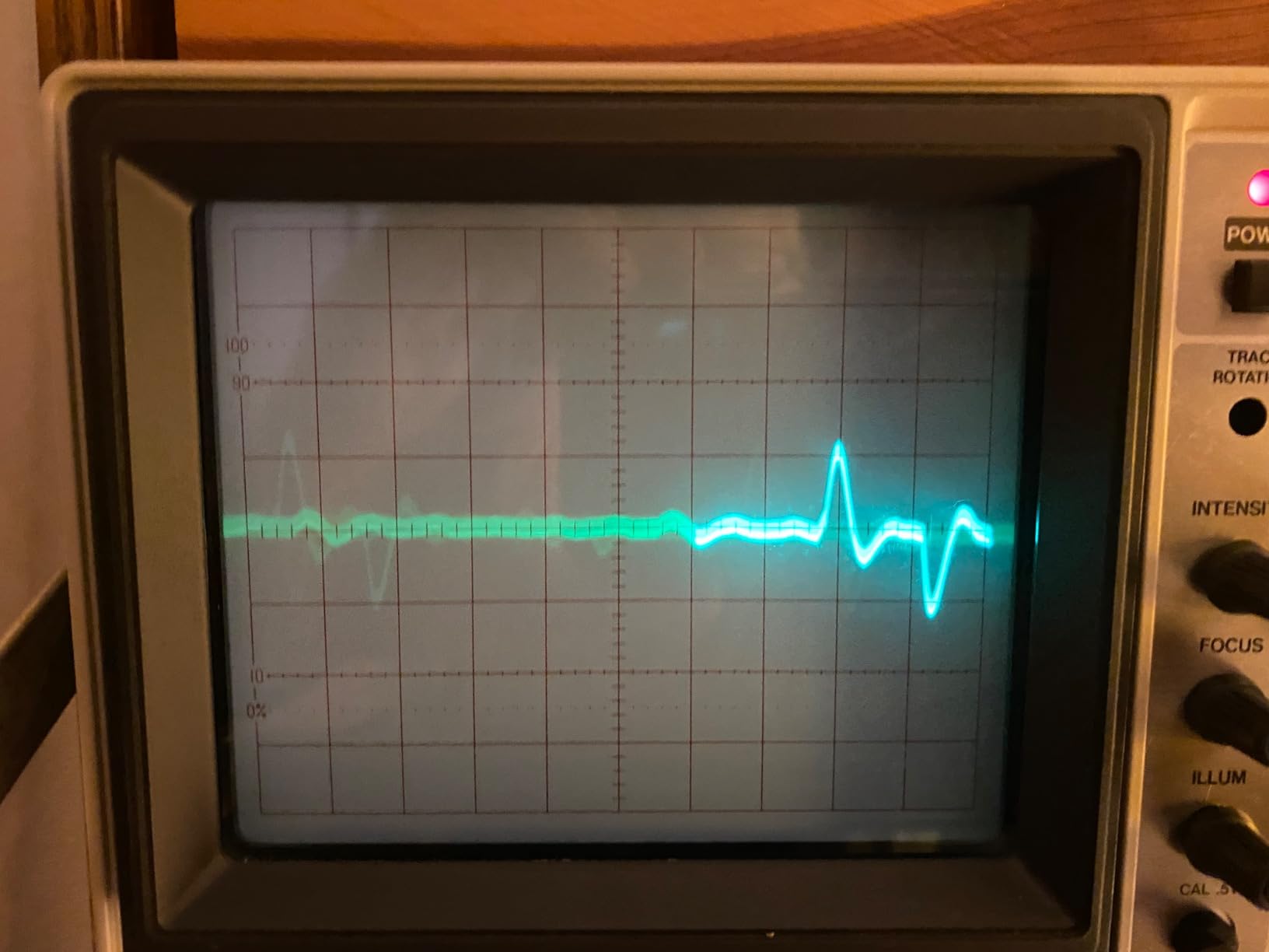 Universal Compact Ham Radio Power Supply 30A DC 13.8V Fixed Output customer photo 1