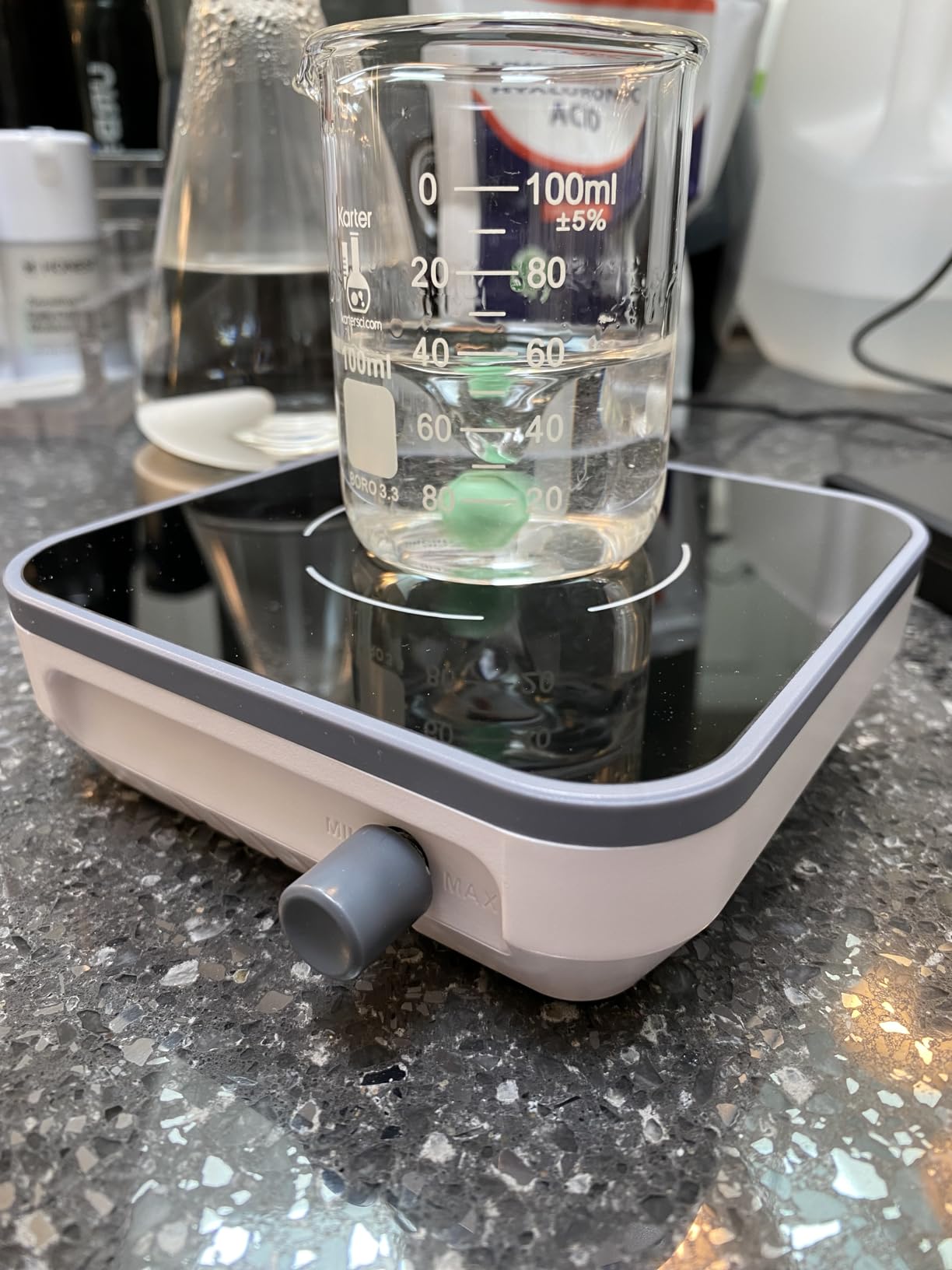 Magnetic Stirrer 5.9 inch Digital Hot Plate Magnetic Stir Plate LCD Max 5L Max Temp.300℃ 100-1600RPM Ceramic Coated Magnetic Mixer with Stir Bar&Temp Probe Sensor,Support Stand Included customer photo 2