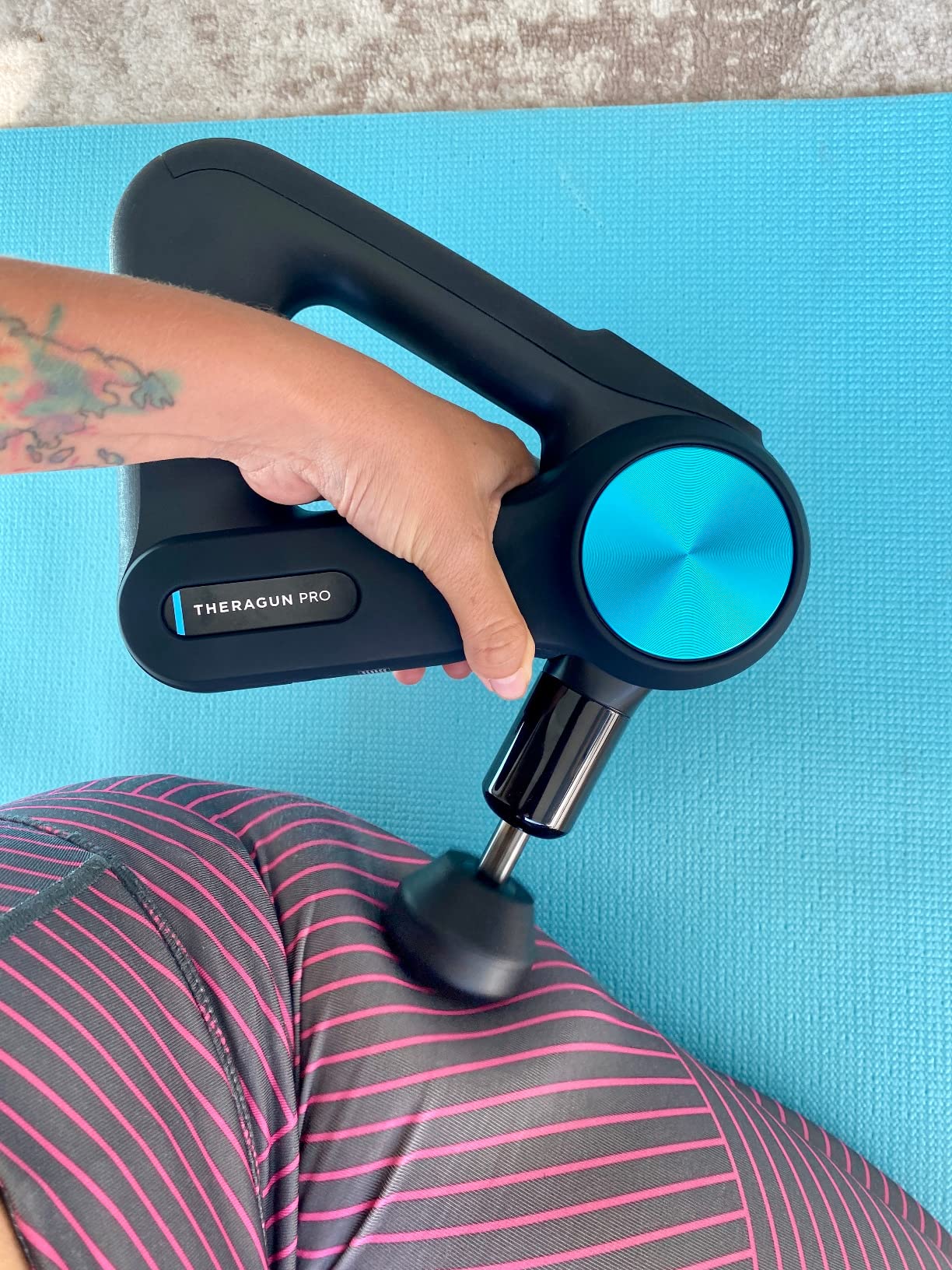 Pro Handheld Deep Tissue Massage Gun - Bluetooth Enabled Percussion Massage Gun & Personal Massager for Pain Relief & Circulation in Neck, Back, Leg, Shoulder and Body (Black - 5th Gen) customer photo 1