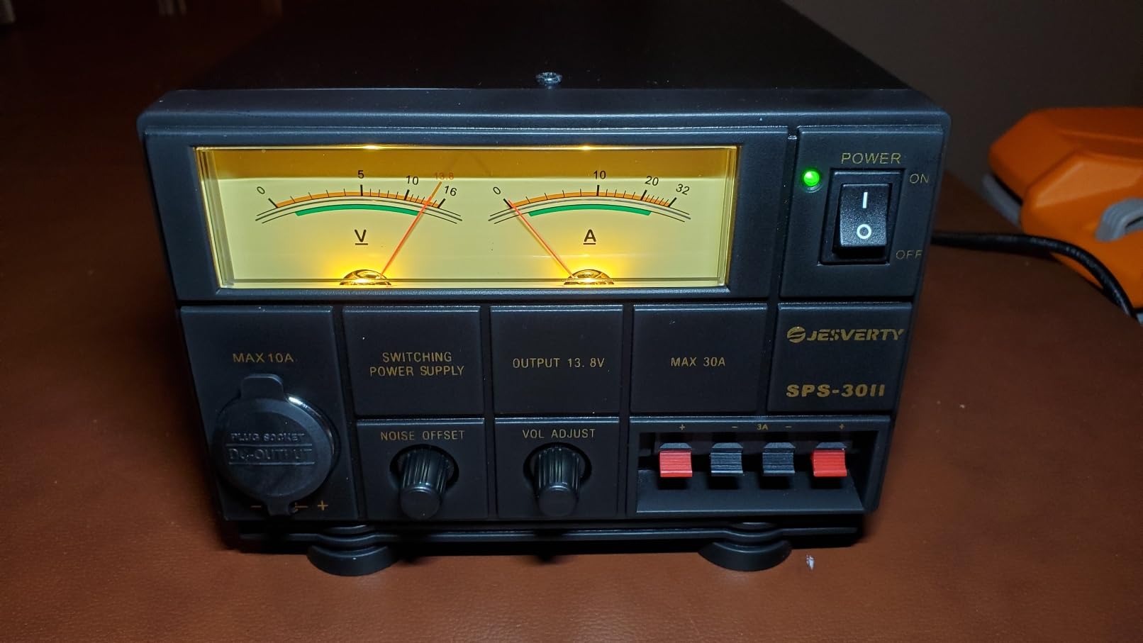 Jesverty SPS-30II 30 Amp Regulated Bench Power Supply customer photo 2