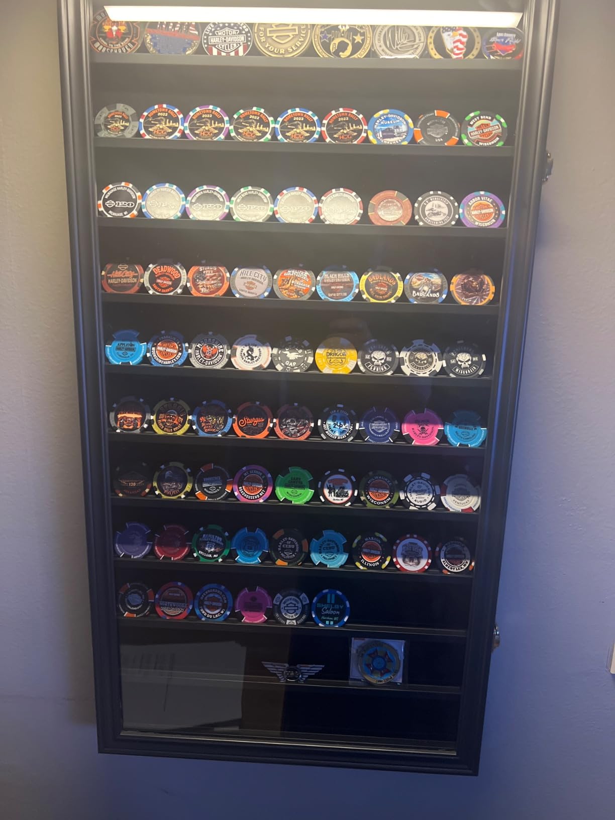 7 Rows Wooden Military Challenge Coin Holder Display Case with HD Tempered Glass Holds 100 Coins, Medal Display Cabinet Shadow Box with Removable Shelves, Tabletop or Wall Mountable Black customer photo 1