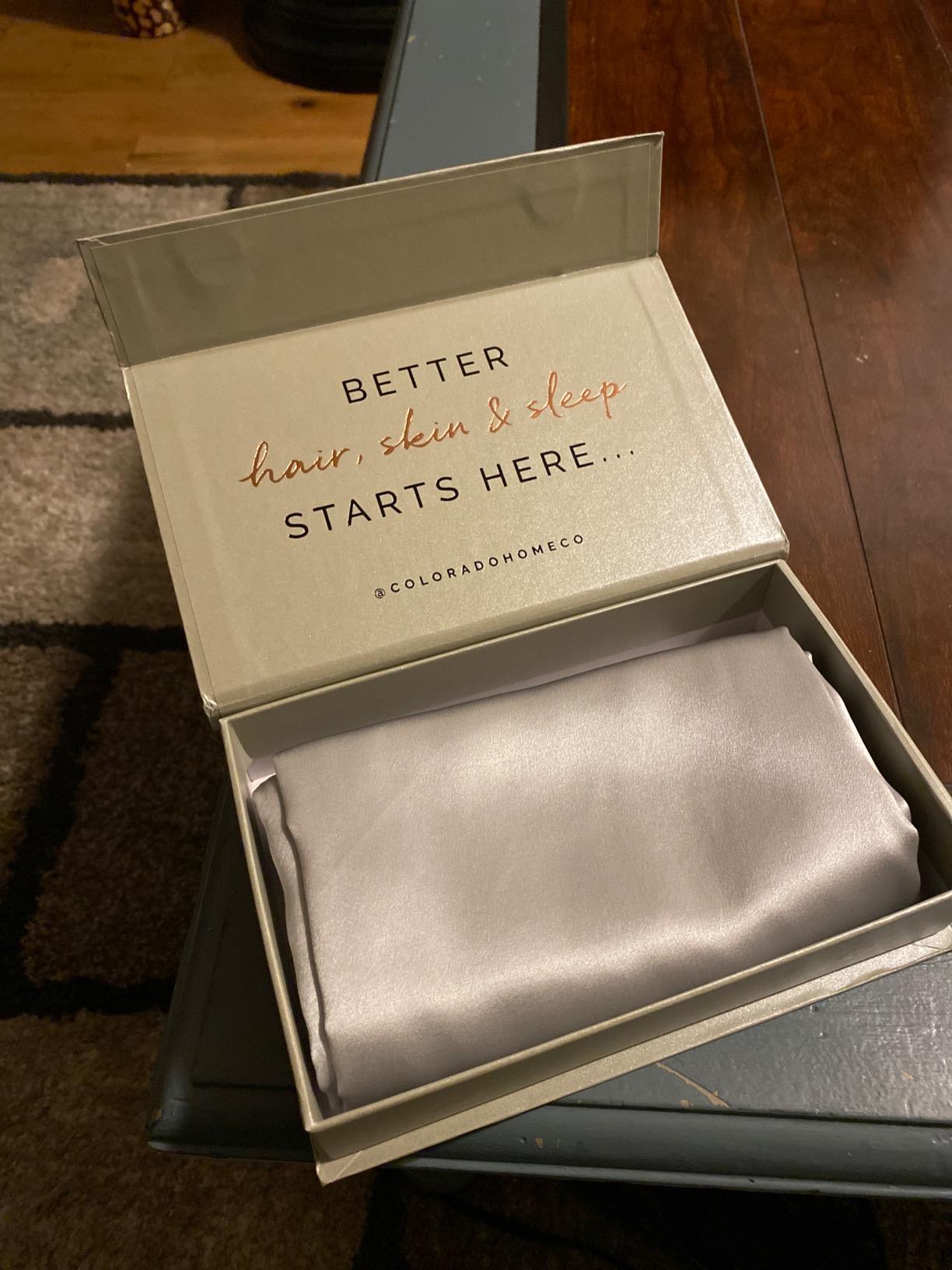 SUNDAYSILKS | Silk Pillow Cases 2 Pack | 22 Momme Mulberry Silk Pillowcase Set of 2 | All Sides 100% Pure Silk Slip Pillowcases Bliss for Couples, Zipper | Standard Queen, King Size, 6A [Oat Milk] customer photo 2