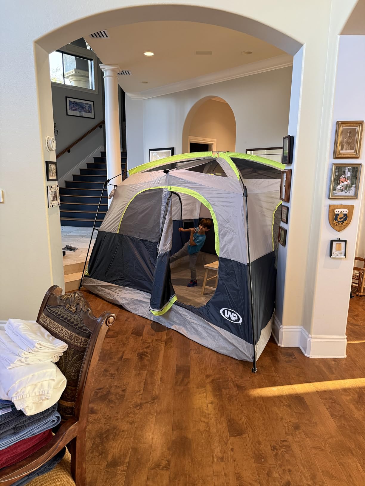 UNP Tents 6 Person Waterproof Windproof Easy Setup, Double Layer Family Camping Tent with 1 Mesh Door & 5 Large Mesh Windows - 10'X9'X78in(H) customer photo 1