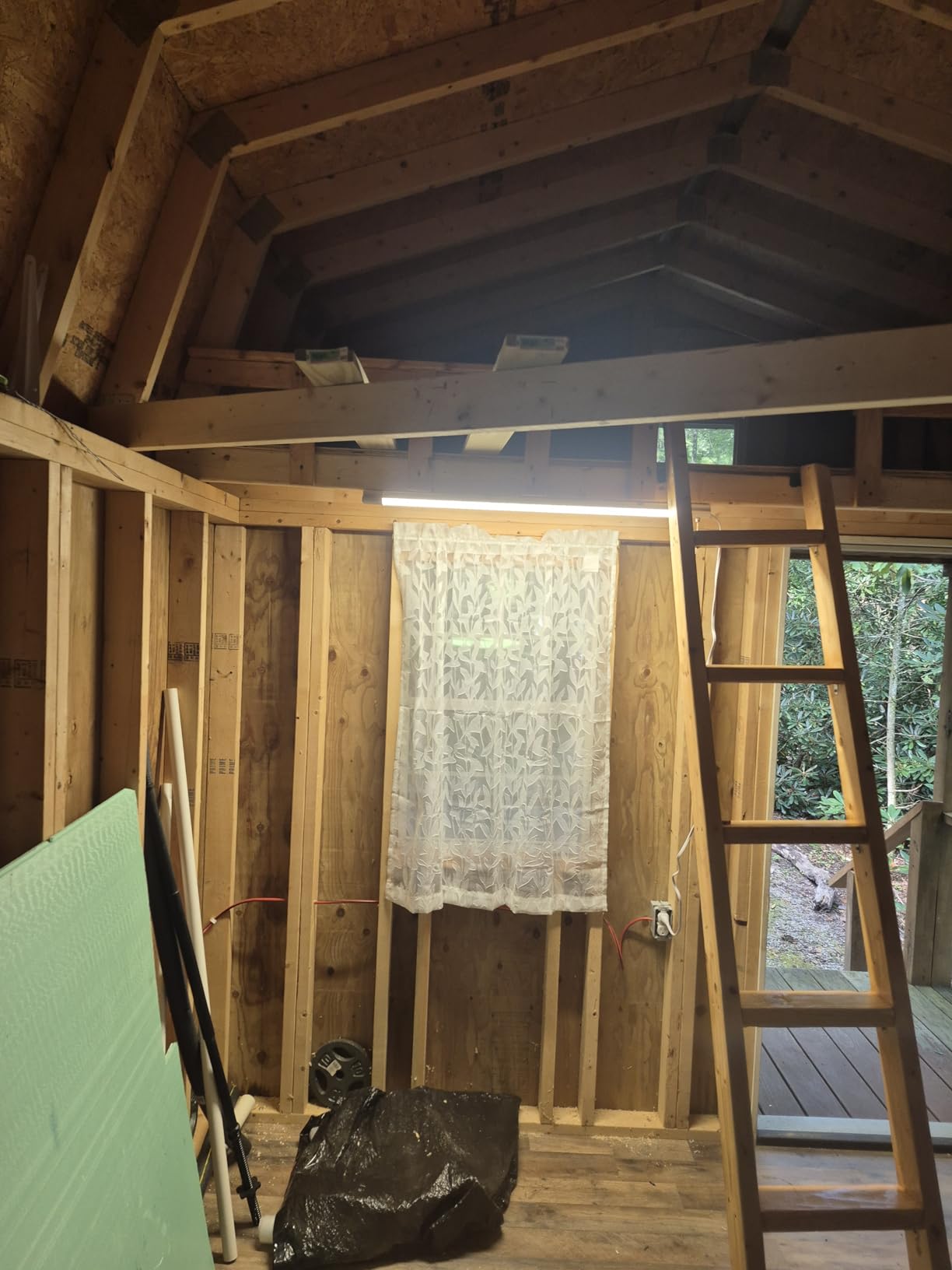 ECO-WORTHY 200 Watt 12V Complete Solar Panel Starter Kit for RV Off Grid with Battery and Inverter: 2pcs 100W Solar Panel + 30A Charge Controller + 100Ah Lithium Battery + Premium Solar Inverter customer photo 1