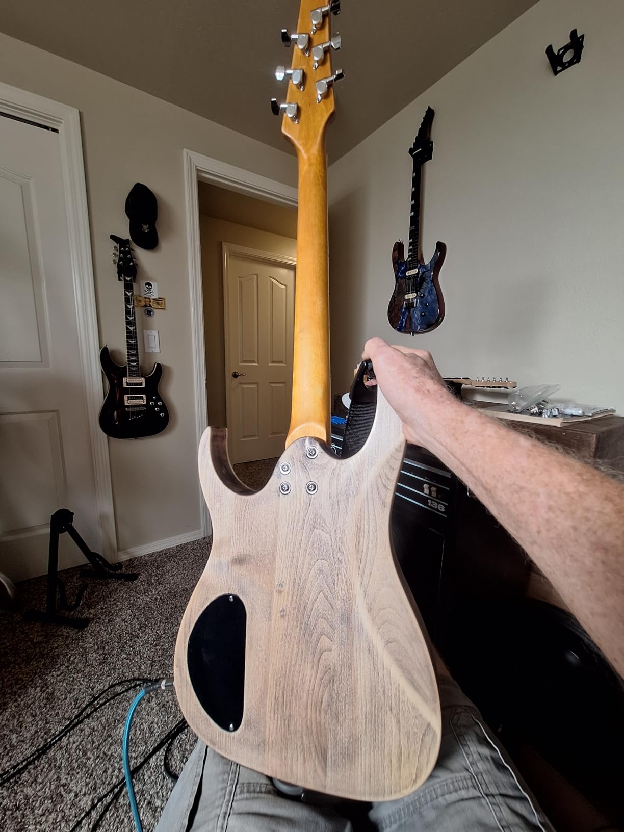 DIY Electric Guitar Kit Beginner Kit 6 String Right Handed with Flamed Maple Veneer Top Basswood Body Hard Maple Neck Rosewood Fingerboard Chrome Hardware customer photo 2