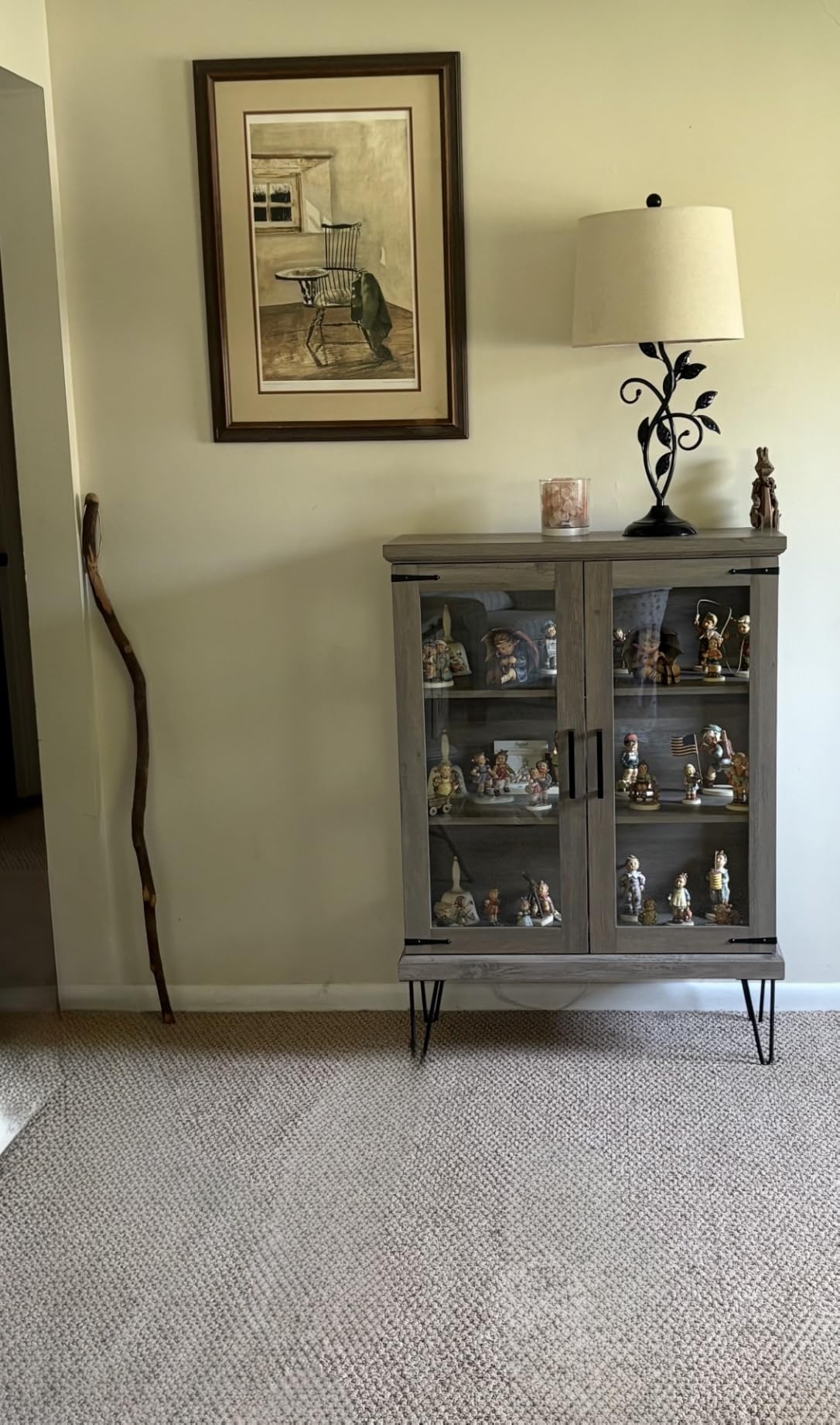 BELLEZE Glass Display Cabinet, Tall Curio Cabinet with Tempered Glass Doors for Living Room, Trophy Display Case - Avalon (Gray Wash) customer photo 2