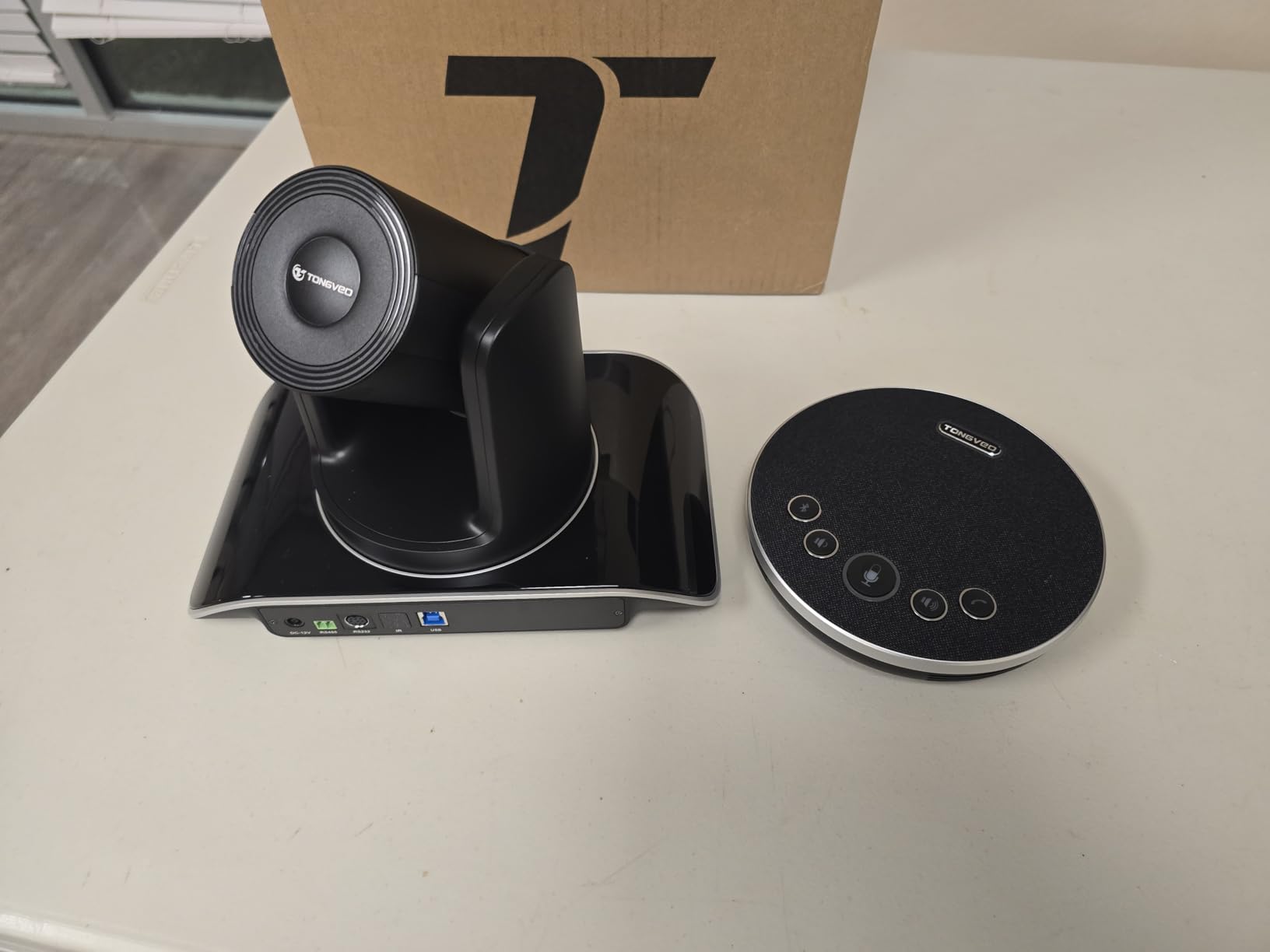 TONGVEO 4K Conference Room Camera System with Gesture Control, AI Auto-Tracking PTZ Camera 5X Digital Zoom with Speakerphone Set 120 Wide-Angle USB3.0 for Remote Meetings Zoom Teams OBS and More customer photo 2