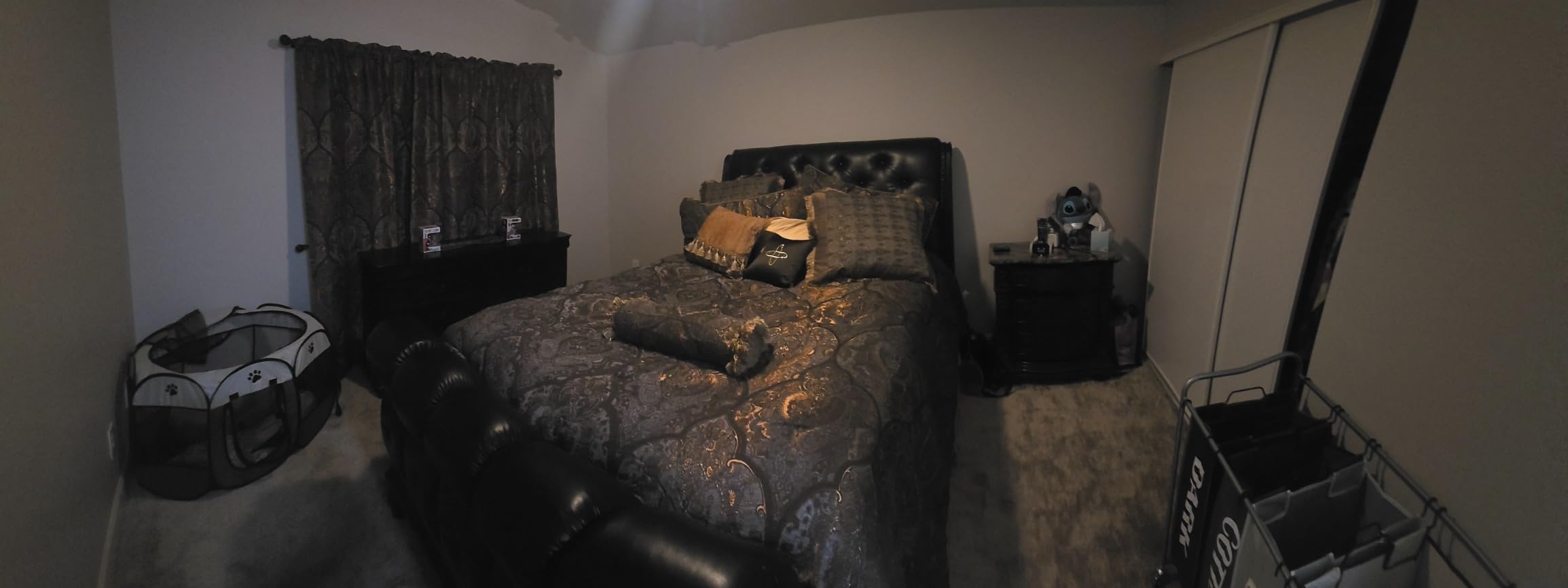 Loom and Mill Jacquard Comforter Set-9 Piece Cambridge, Bronze Gold, King customer photo 1