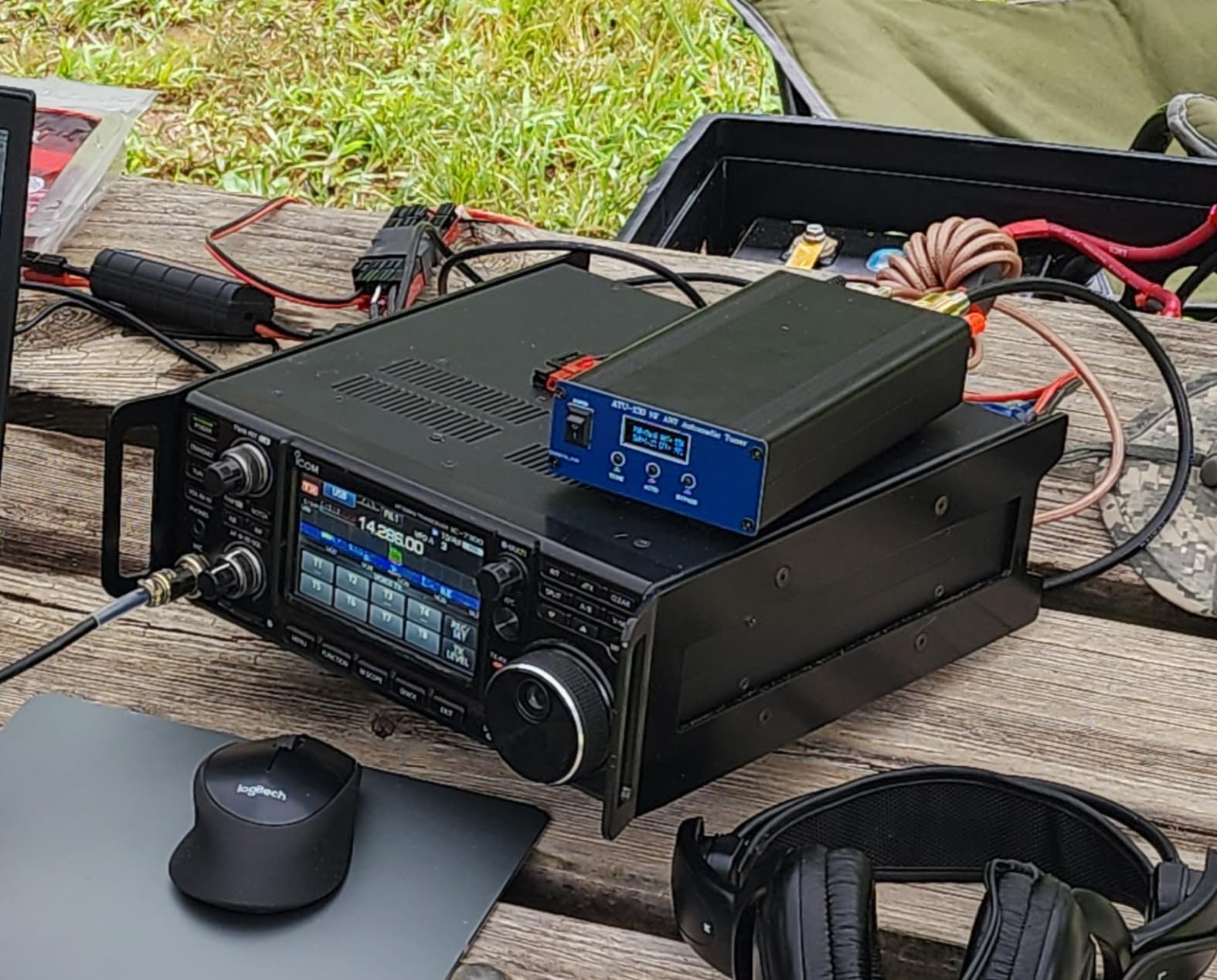 ATU-130 Antenna Tuner 1.8-50MHz 200W Miniature Shortwave Automatic Antenna Tuner 10-15 VDC OLED Display customer photo 2