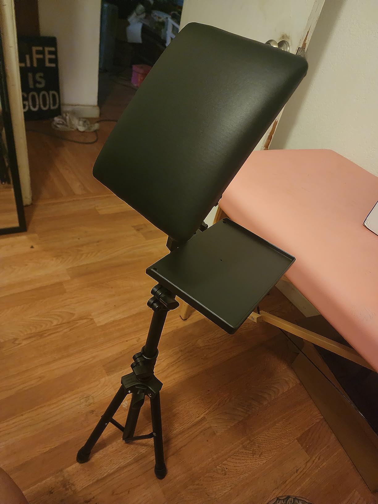 Tattoo Armrest Stand Tripod with Tray - ZHOOGE Foldable Tattoo Arm Leg Rest Stand Adjustable Height and Tilt Black Leather Pad Professional Heavy Equipment for Tattoo Studio customer photo 2
