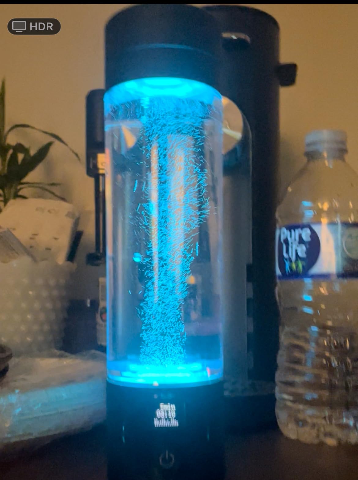 Hydrogen Water Bottle Generator - Up to 4100+ PPB Molecular Hydrogen Infusion - SPE/PEM Technology - Certified H2 Generator - Rechargeable - Extended Warranty - 10 oz (Black) customer photo 2