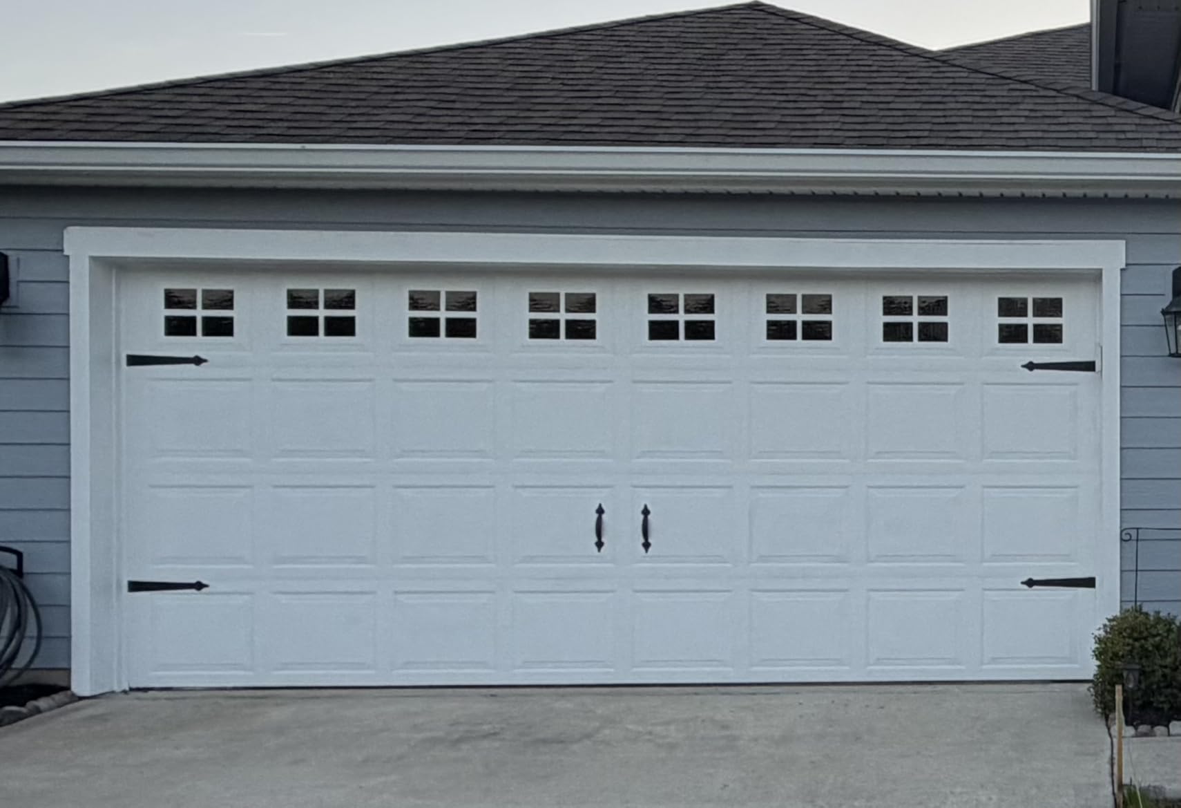 Strong & Glossy Magnetic Garage Door Windows - Fits 1 Car Garage - Looks Like Real Window Panels/Faux Panes - Decorative Hardware Kit - Easy to Align & Will Never Fall (Upgraded Magnets) | 16pcs 4