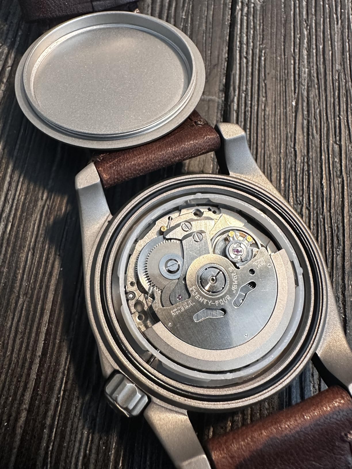 BODERRY Men's Watch Titanium Automatic Field Watch 40mm Military Watch Day Date Function 100M Waterproof with Nylon Strap Japanese Mechanical Movement & Screw Down Crown-Voyager customer photo 1