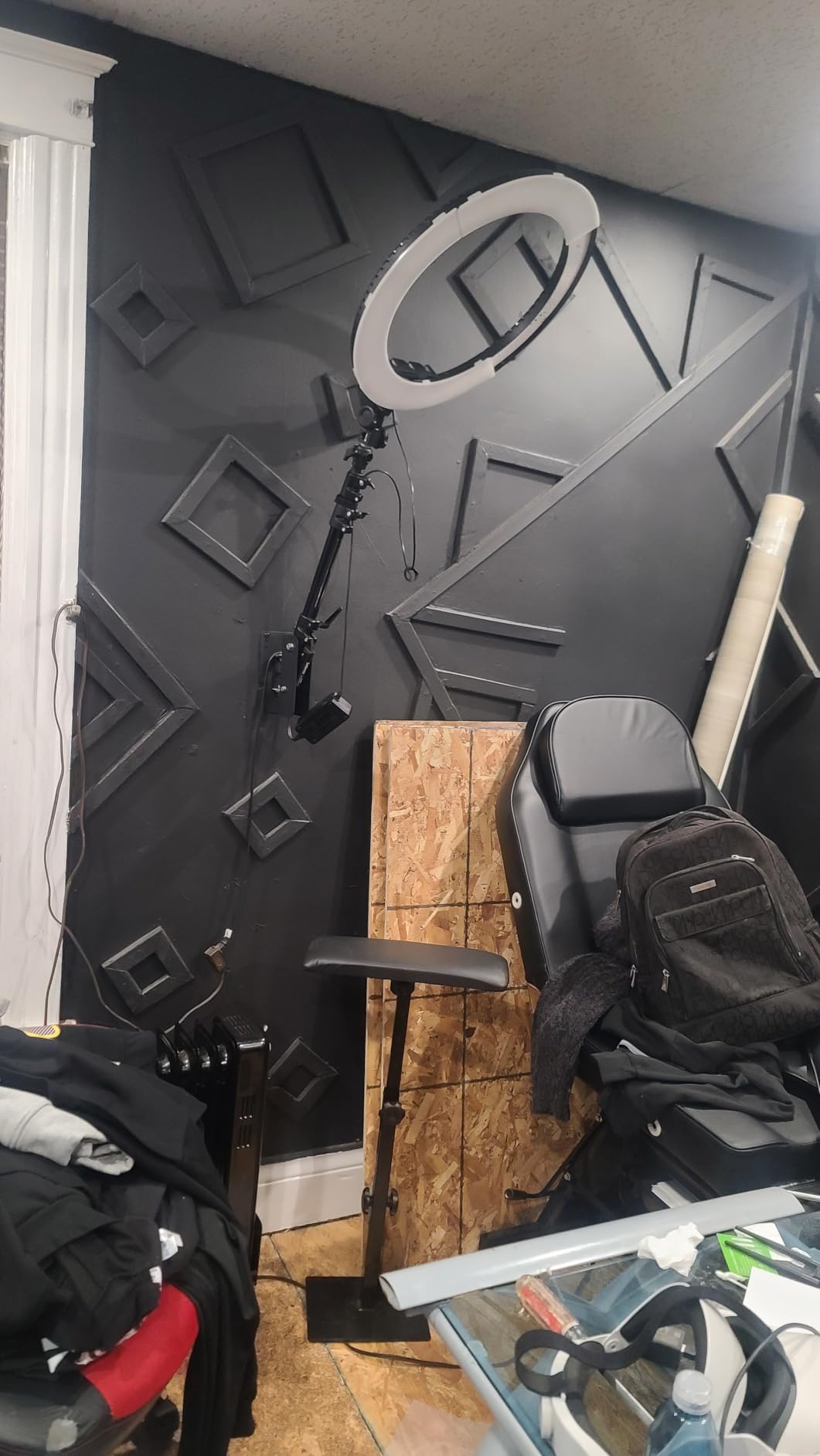 Selens Wall Mount Triangle Boom Arm 39.37inch/100cm, Ring Light Mount Support 180°Flexible Rotation for Studio Video Light, Monolight, Photography, Softbox, Reflector customer photo 1