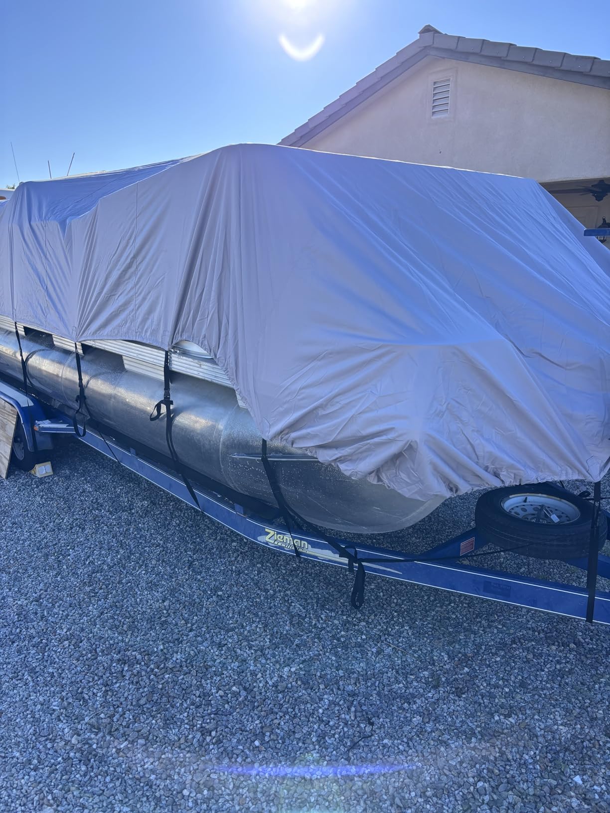 Solim Trailerable 1200D PU Heavy Duty Pontoon Boat Cover, 25-28ft Waterproof Marine Grade Oxford UV Resistant Polyester Canvas Cover, Boat Cover for Pontoon with Adjustable 20 Tie Down Straps, Gray customer photo 2