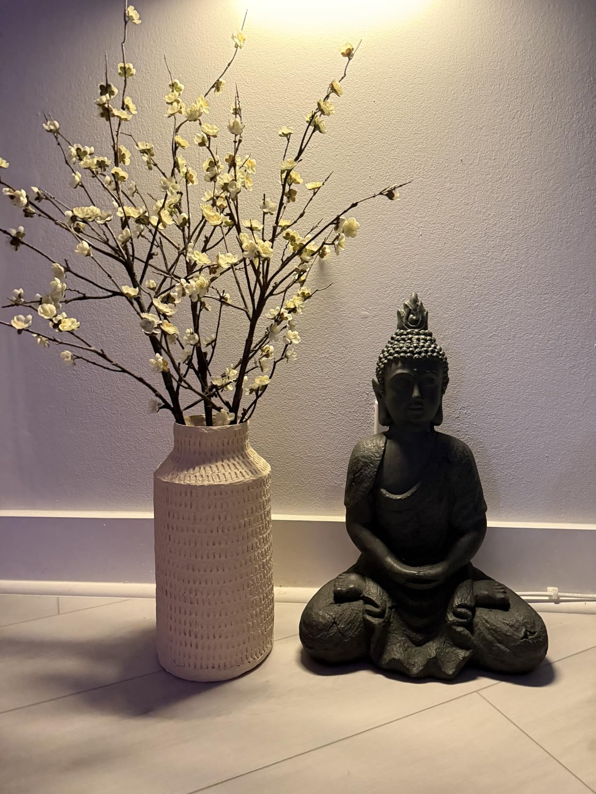 LuxenHome Large Buddha Statue Outdoor and Indoor, 22