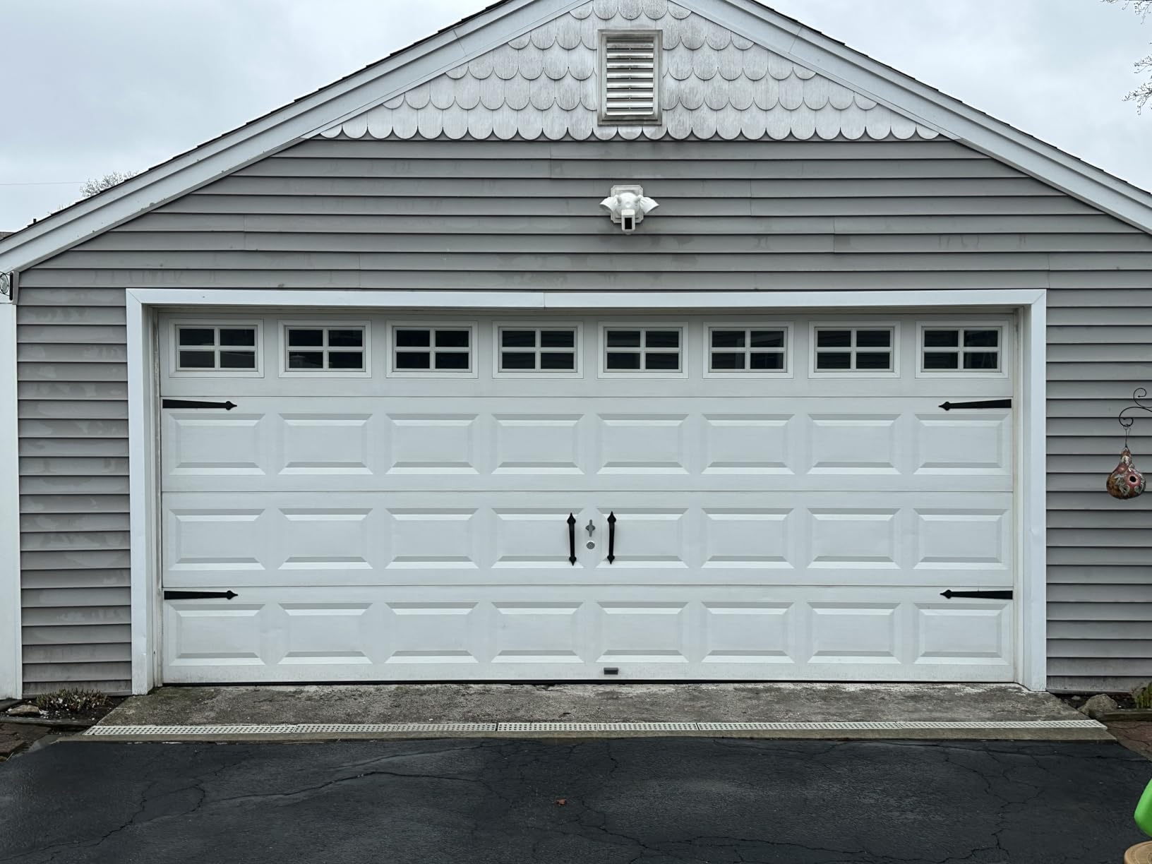 4 Clopay Colonial Replacement Decorative Inserts for Short Panel Clopay Garage Doors White customer photo 1