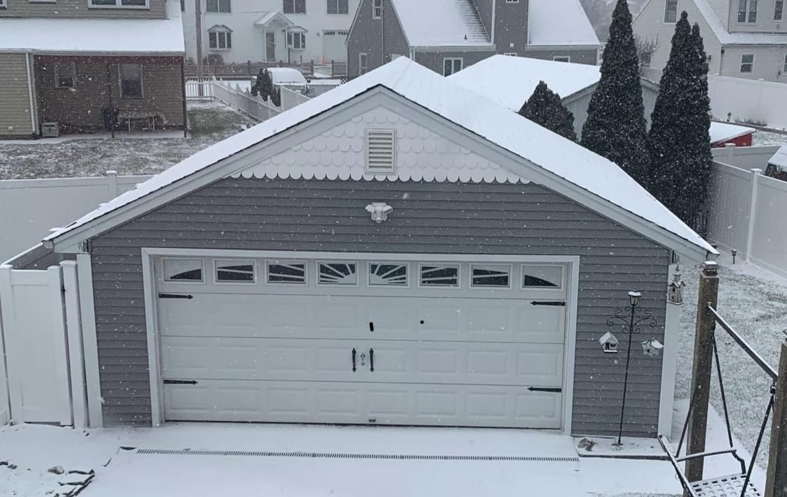 4 Clopay Colonial Replacement Decorative Inserts for Short Panel Clopay Garage Doors White customer photo 2