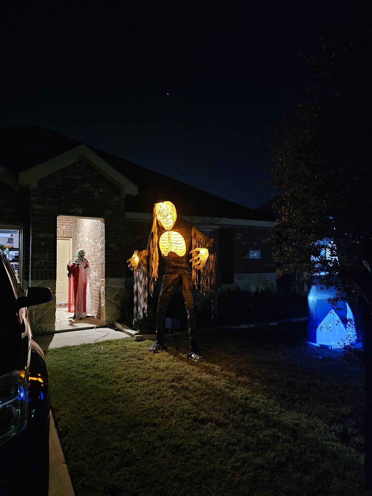 Haunted Hill Farm 7-Ft. Tall Graveyard Ghoul, Motion Activated Scary Halloween Prop, Battery Operated with On-Off Switch, Light-Up Eyes and Chest for Indoor or Covered Outdoor Halloween Decorations customer photo 1