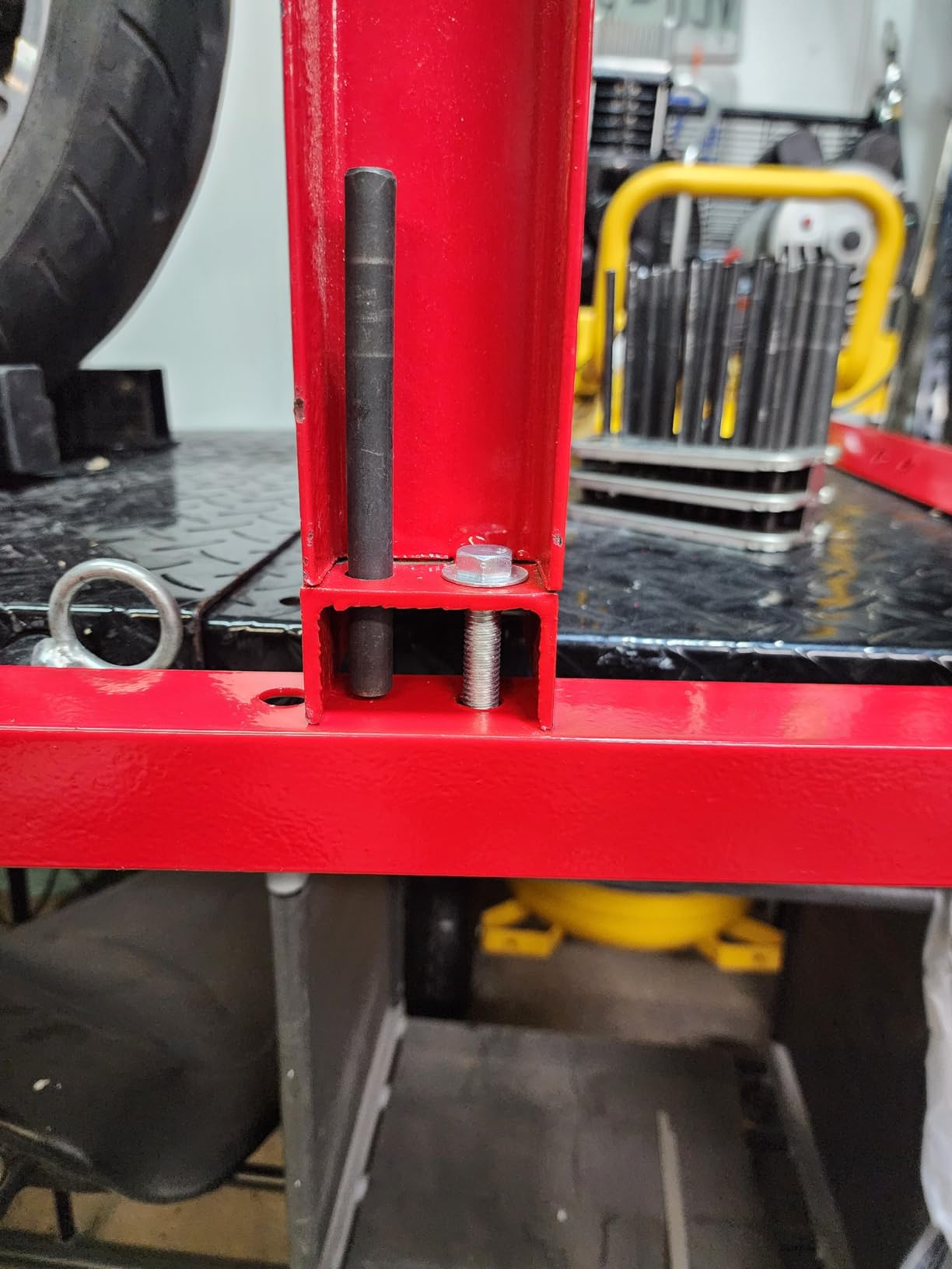 TUFFIOM 6-Ton Hydraulic Shop Press with Press Plates, H-Frame Adjustable Working Table Height Garage Benchtop Press, Black customer photo 1