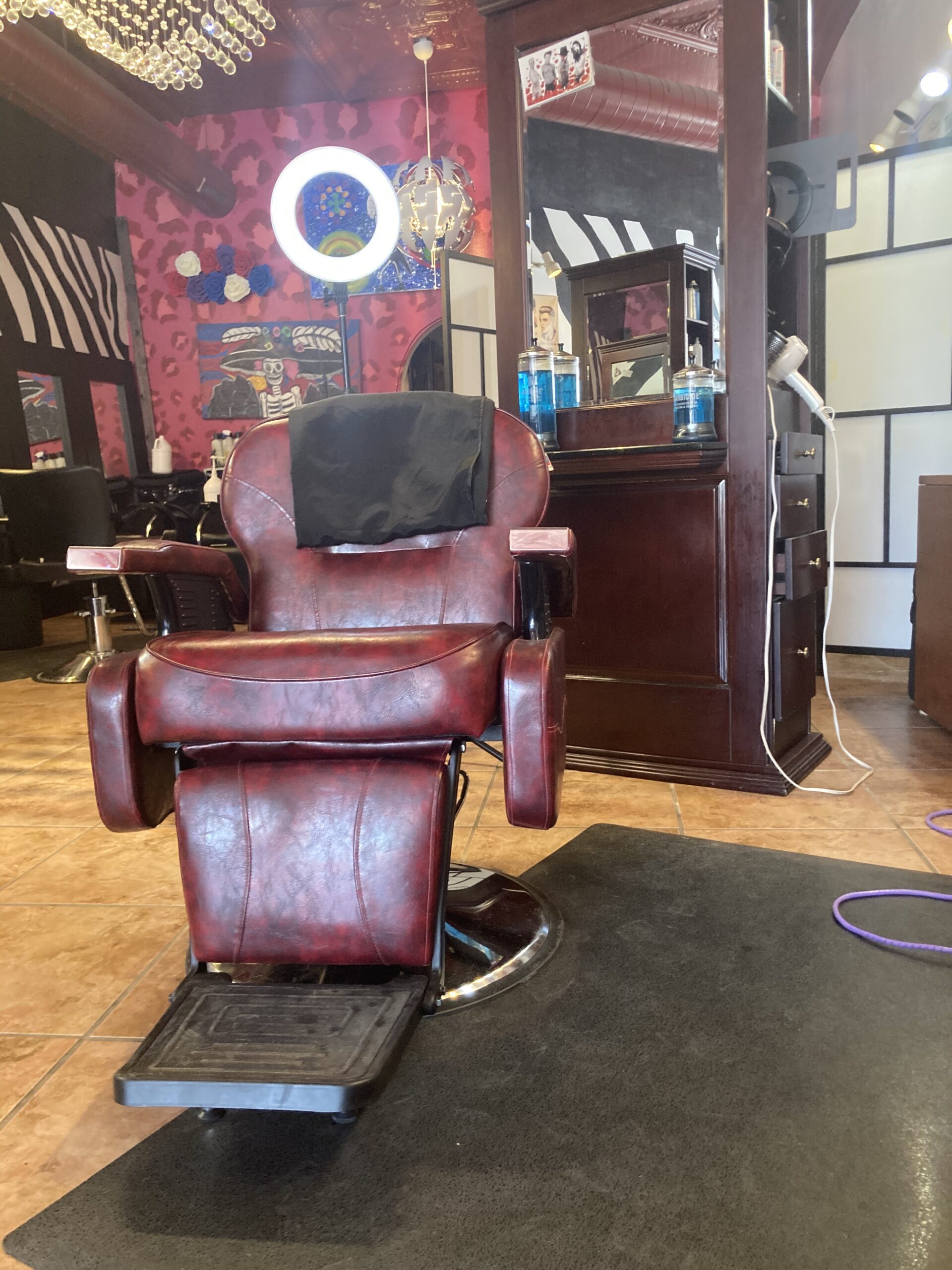 Artist hand Hydraulic Facial Table Tattoo Chair Massage Bed Adjustable Professional for Esthetician Beauty Spa Lash Bed for Eyelash Extensions Salon Equipment Barber Chair Salon Chair (Black) customer photo 1