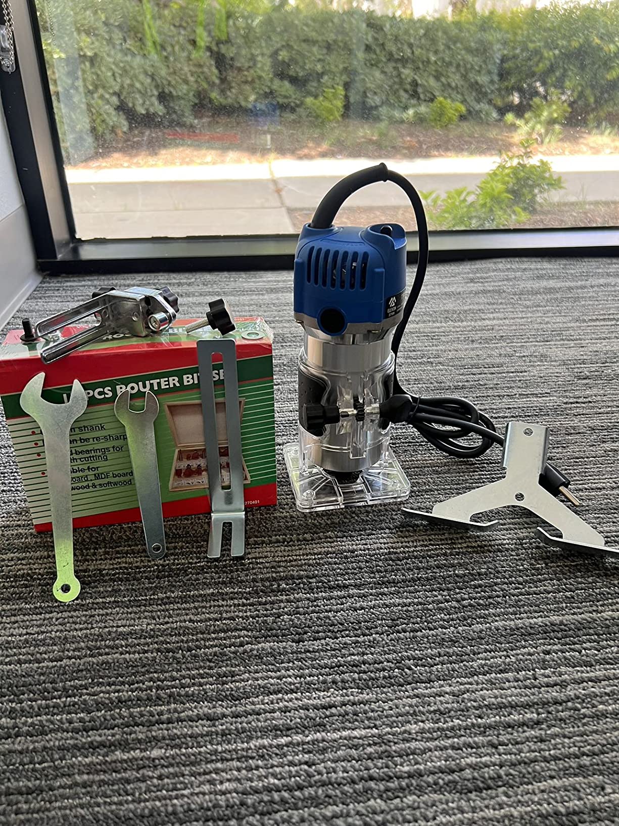 Elevon Wood Router, Laminate Milling Engraving Hand Machine Joiner Tool Electric Trimmer, 800W 110V Compact Palm Router, Woodworking Tools for Woodworking, Edge Guide and Roller Guide, 11 pcs customer photo 2