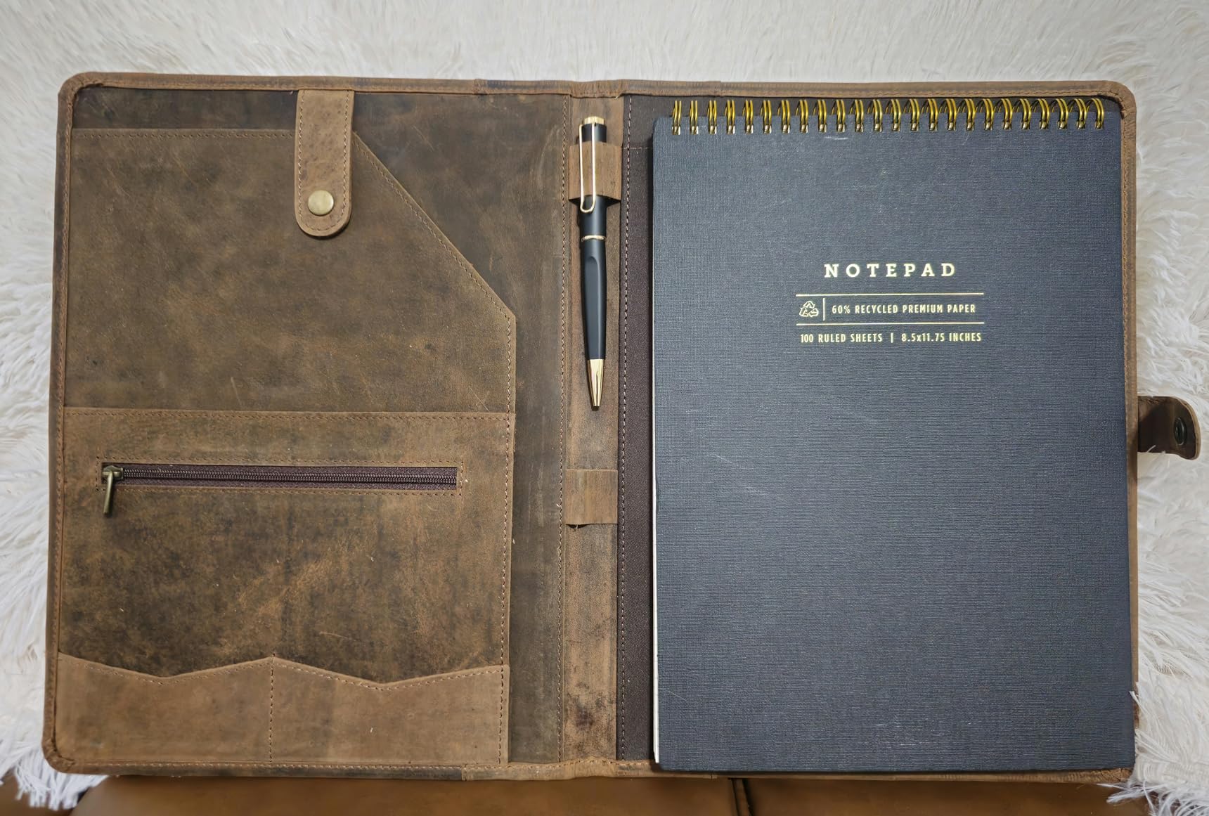 Leather Portfolio, Leather Binder with Pen, Leather Portfolio for Men and Women, Leather Padfolio, Leather Folder, Portfolio Binder, Business Portfolio Men and Women customer photo 2