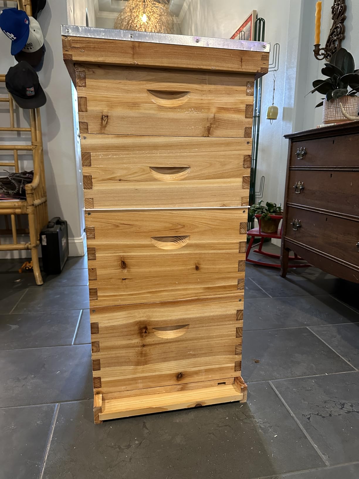 Honey Lake 10 Frame Bee Hive Dipped in Beeswax, Langstroth Complete Beehives Starter Kit Includes 2 Deep Brood Box and 2 Medium Super Box with Beehive Frames and Waxed Foundation Sheet customer photo 2
