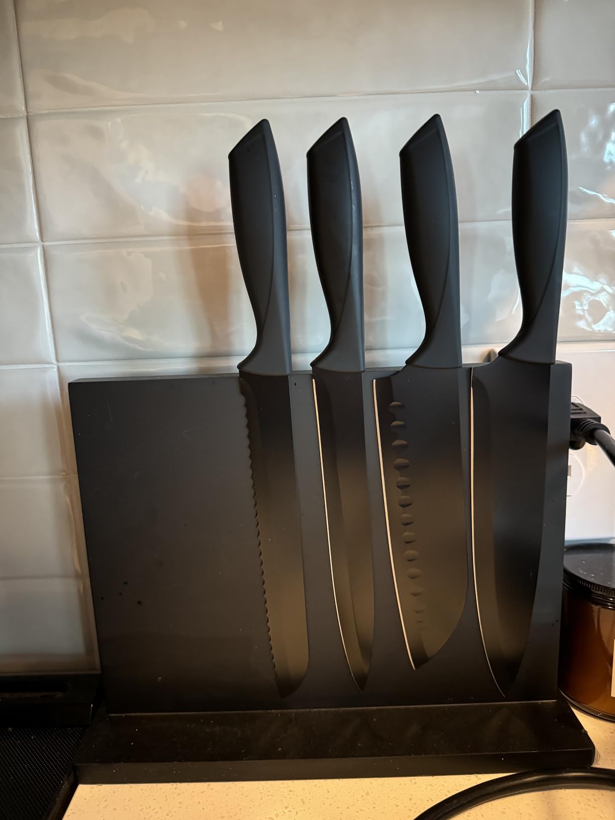 Yatoshi Knives Magnetic Kitchen Knife Block Set - Japanese 67 Layer High-Grade VG-10 Steel Knives, Sharp, G10 Handle Professional Kitchen Knife Set - Black Damascus (6 pieces) customer photo 2