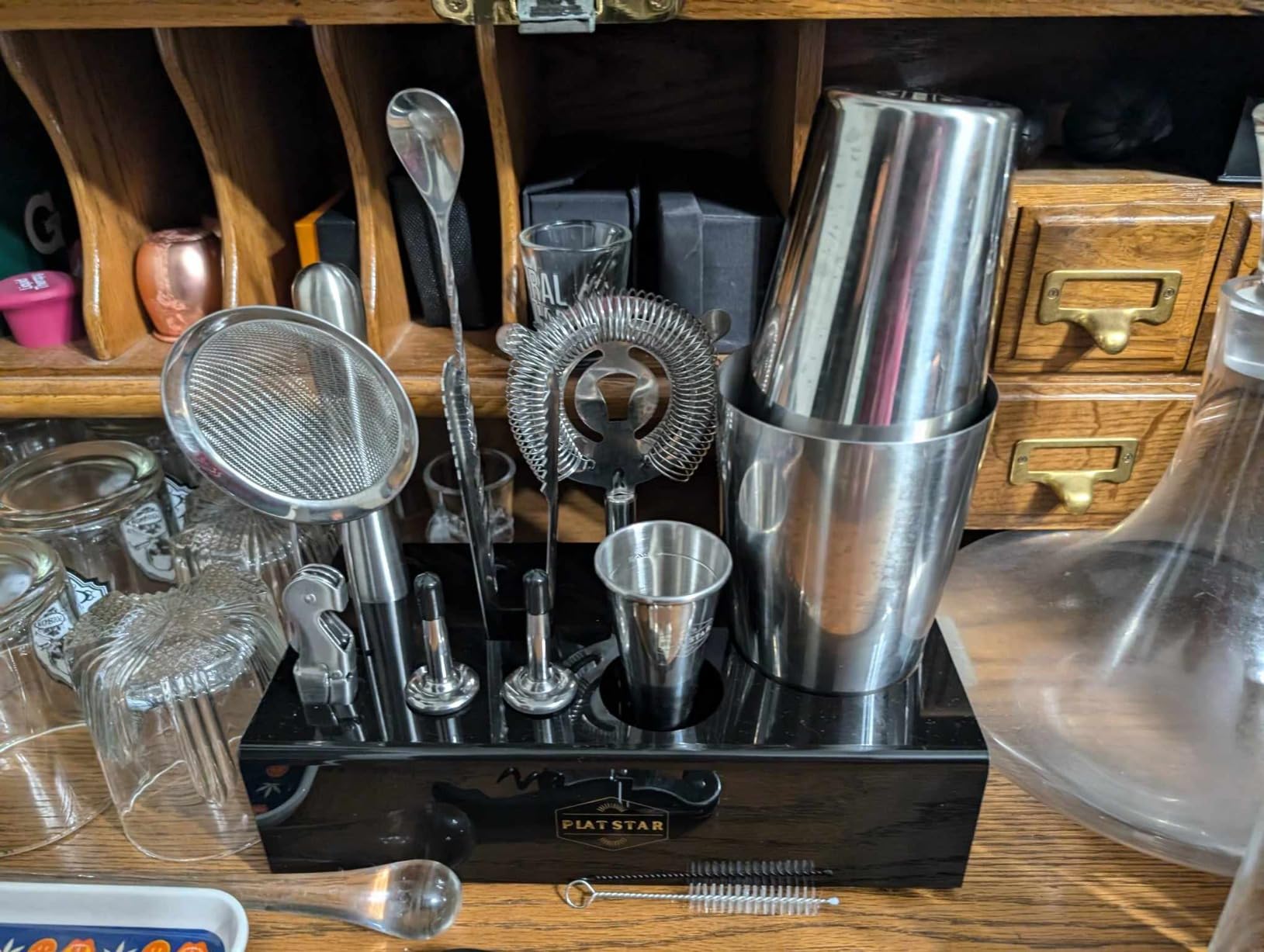 Mixology Bartender Kit with Stand, Home Bar Set Cocktail Shakers Bartending Kit, Bar Tools Boston Shaker Set, Professional Drink Mixing Martini Making Barware with Recipe Book customer photo 1