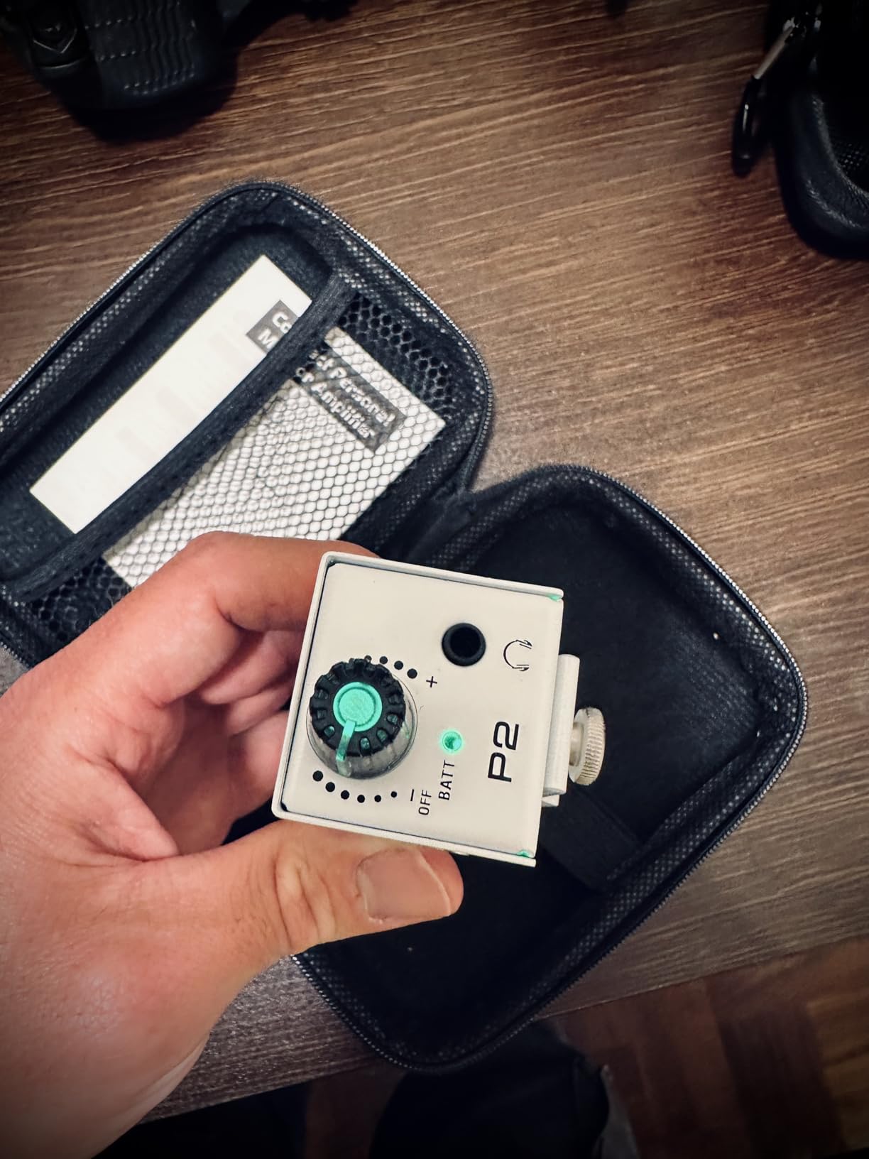 Bolanle P2 Portable in-Ear Monitor Amplifier, Professional Headphone Amp with XLR/TRS Input customer photo 2