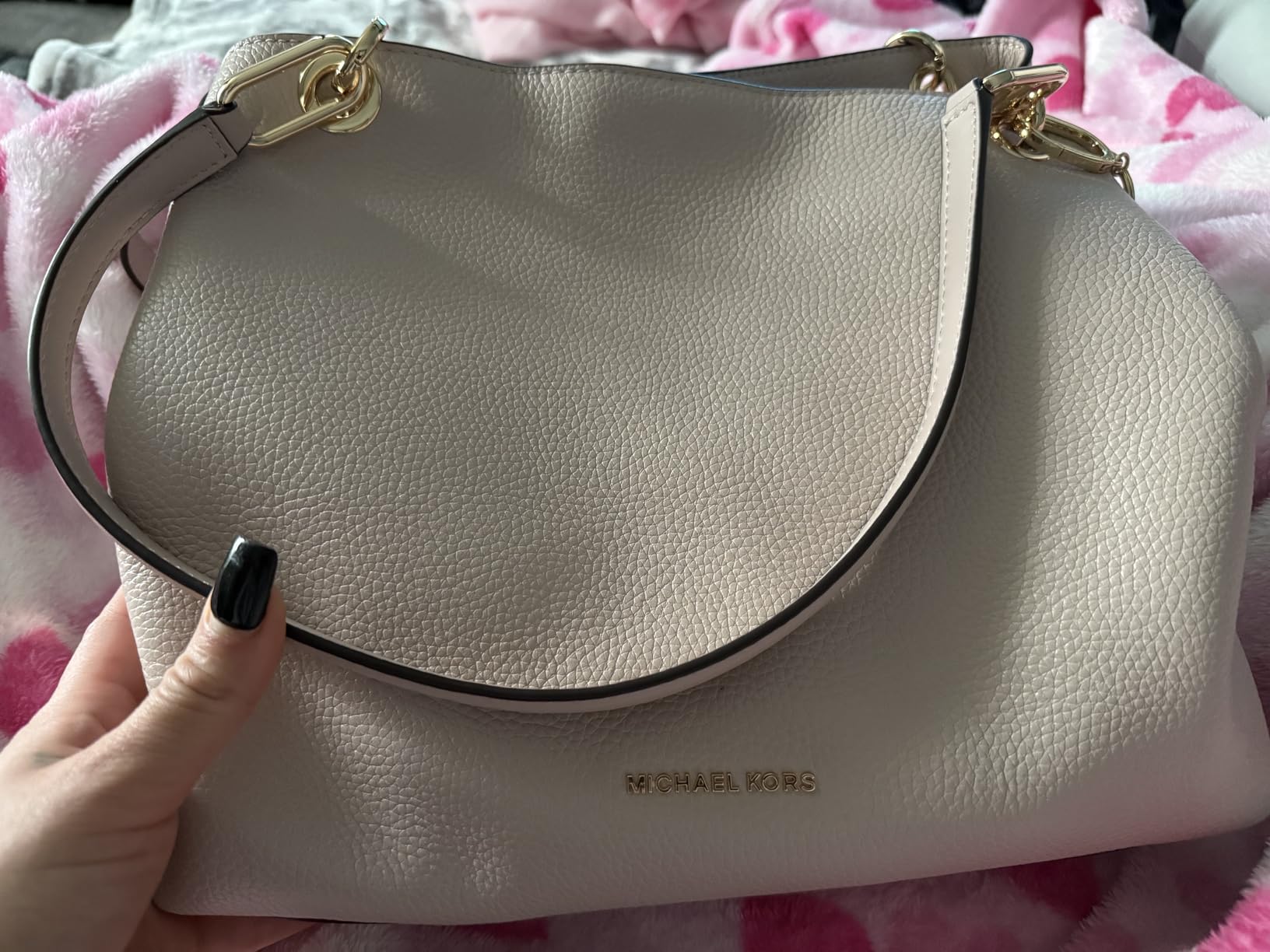 Michael Kors Women's Kensington Large Shoulder Tote customer photo 2