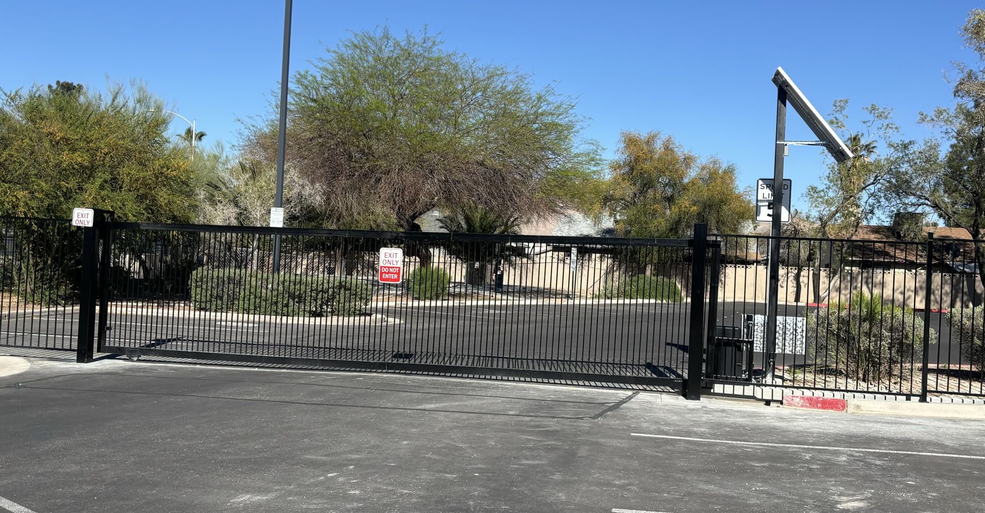 Smart Gate Opener - Cellular Access Control System - GSM LTE Gate Opener - Make Any gate a smart gate - Open Your gate with Your Phone from Anywhere customer photo 1