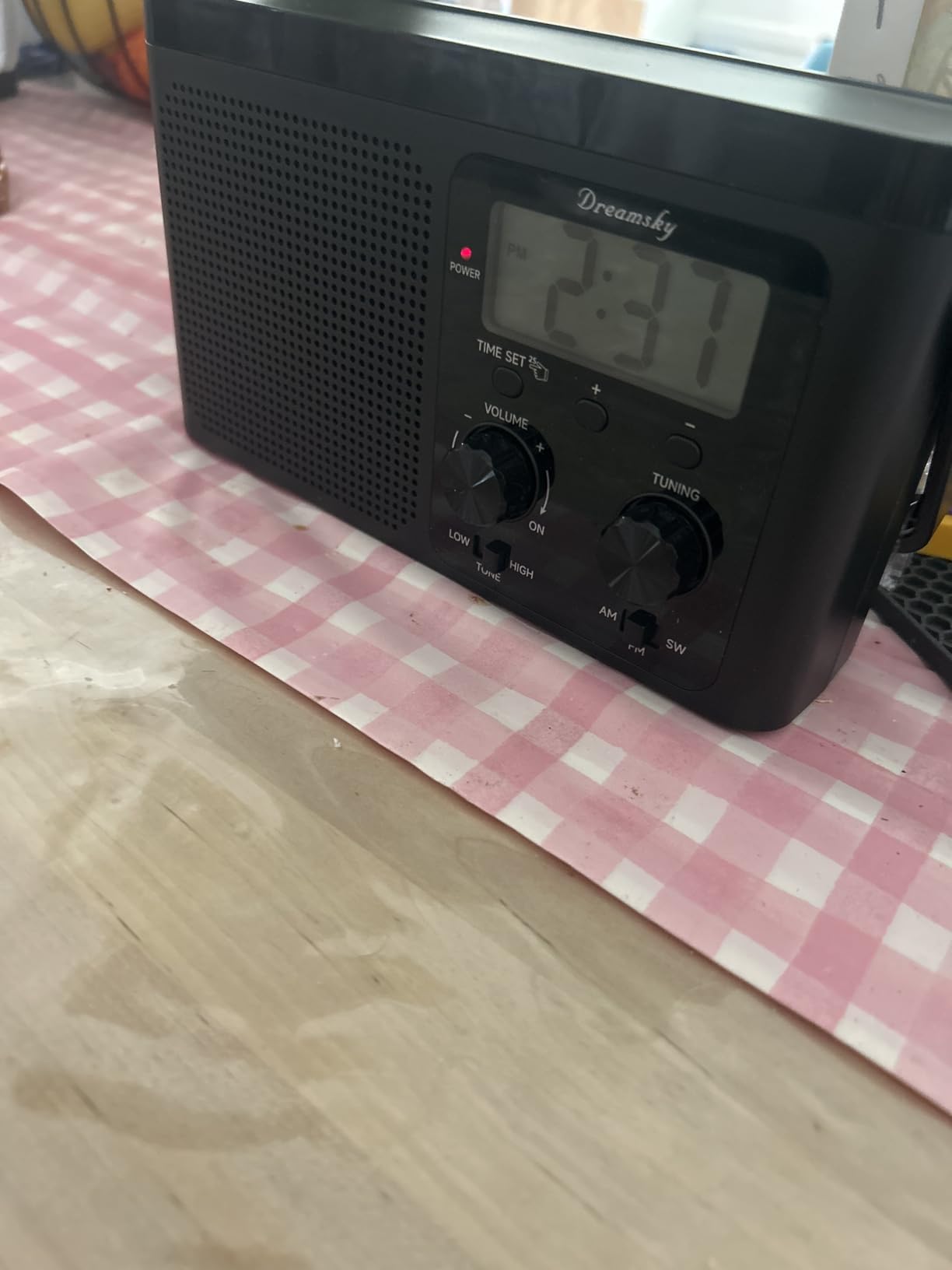 DreamSky AM FM Radio Portable - Shortwave Radio Battery Powered or Plug in Wall for Home Outdoor, Strong Reception, Large Dial Easy to Use, Digital Time Display, Transistor Antenna, Seniors Small Gift customer photo 2