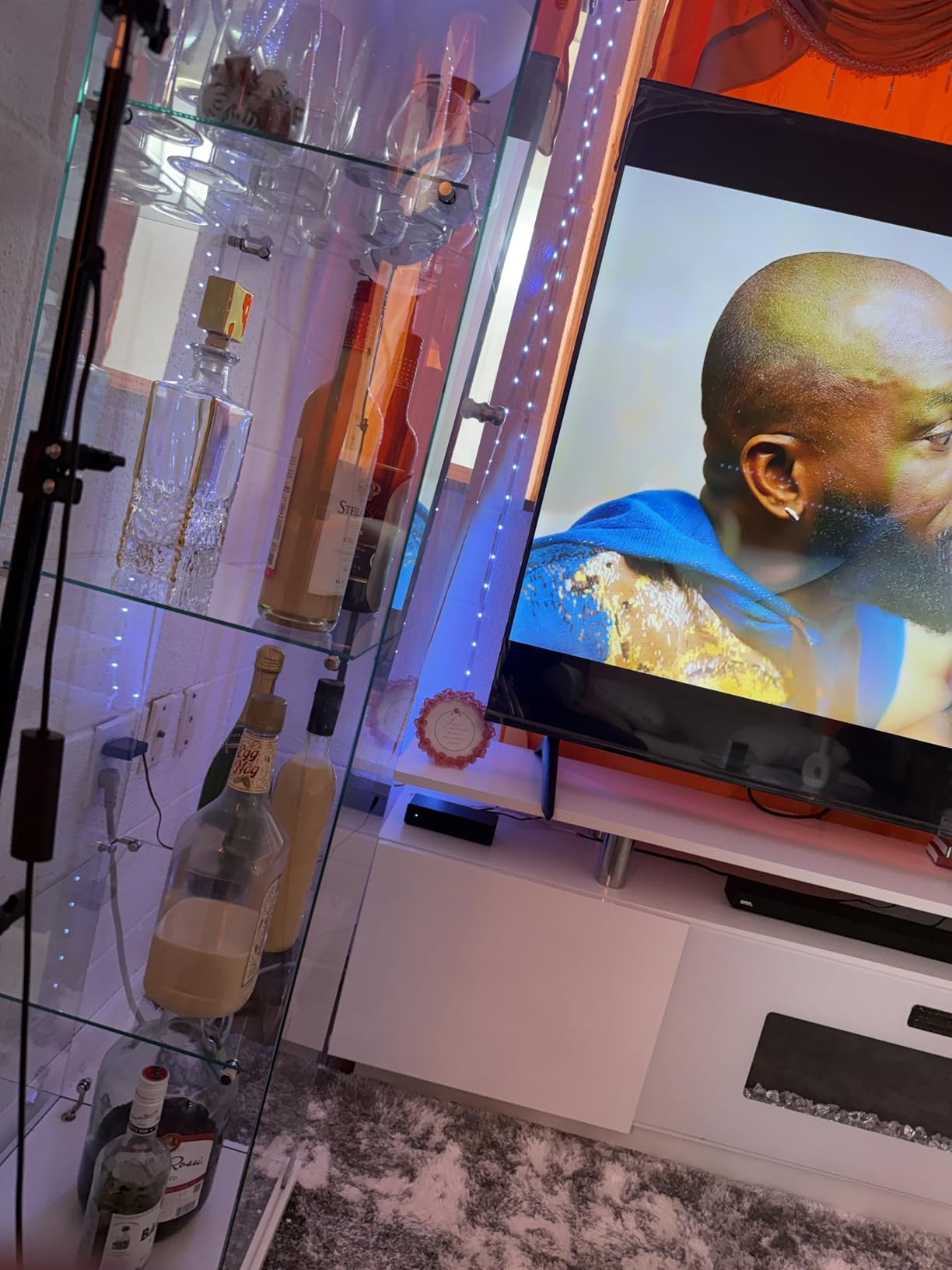 Frameless Glass Display Cabinet, Curio Cabinet with Lock and Glass Door, Floor Standing Showcase Display Shelf for Collectibles, Legos, Figures, Plants customer photo 1