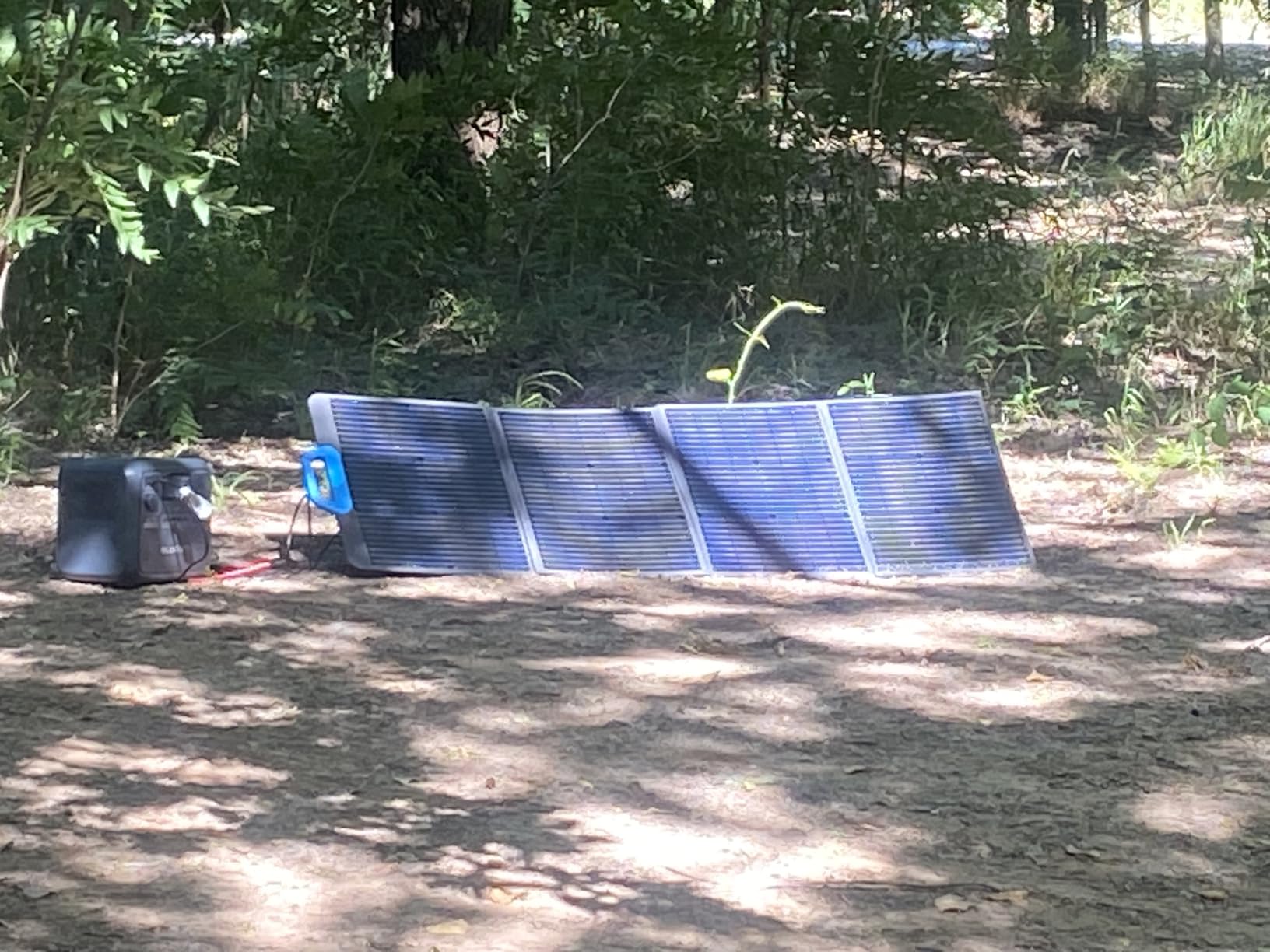 BLUETTI AC70 Solar Generator with 100W Solar Panel (Ships Separately), 768Wh Portable Power Station with 2 1000W (Power Lifting 2000W) AC Outlets, 0-80% in 45 Min, LFP Backup Power for Camping, Trip customer photo 2