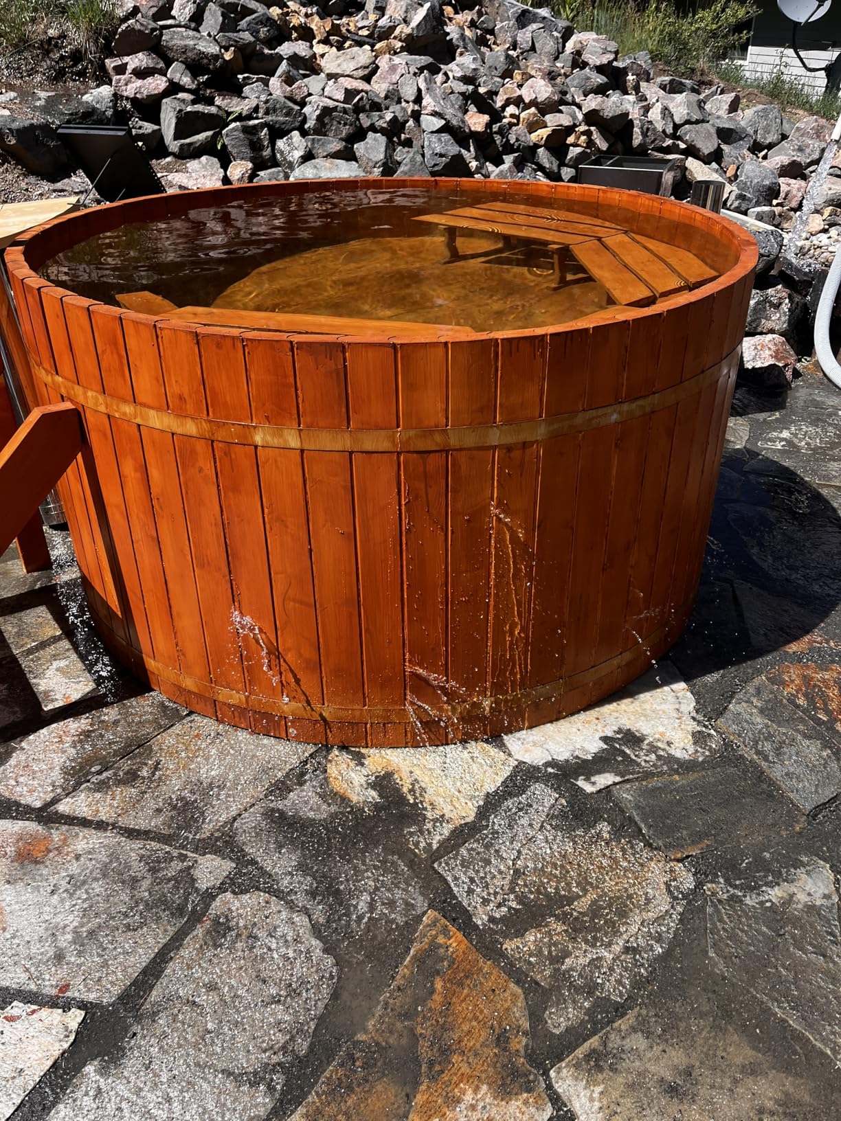 Aleko Wood Hot Tub and Ice Bath with Internal Stove | 4-5 Person | 422 Gallon | Pine Construction customer photo 1