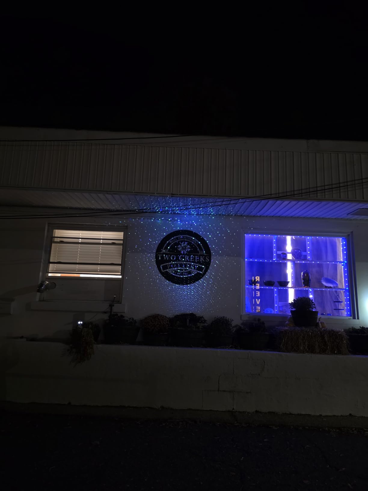 Outdoor RGB Laser Projector Lights, Moving 3 Color Starry Sky & Firefly Effects Projection Light with RF Control, IP65 Outdoor Holiday Landscape Decor for Christmas Halloween Parties Garden New Year customer photo 1