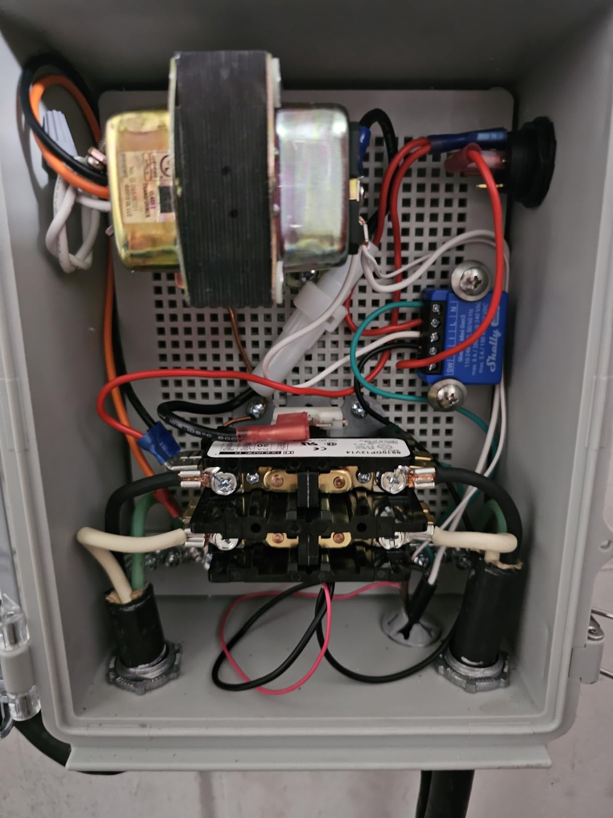 Shelly 1 Mini Gen3, WiFi & Matter Smart Relay Switch with Dry Contacts, 1-Channel 8A, Compatible with Alexa, Home Assistant, SmartThings & Google Home, DYI Garage Door Opener, No Hub Required (2 pack) customer photo 2