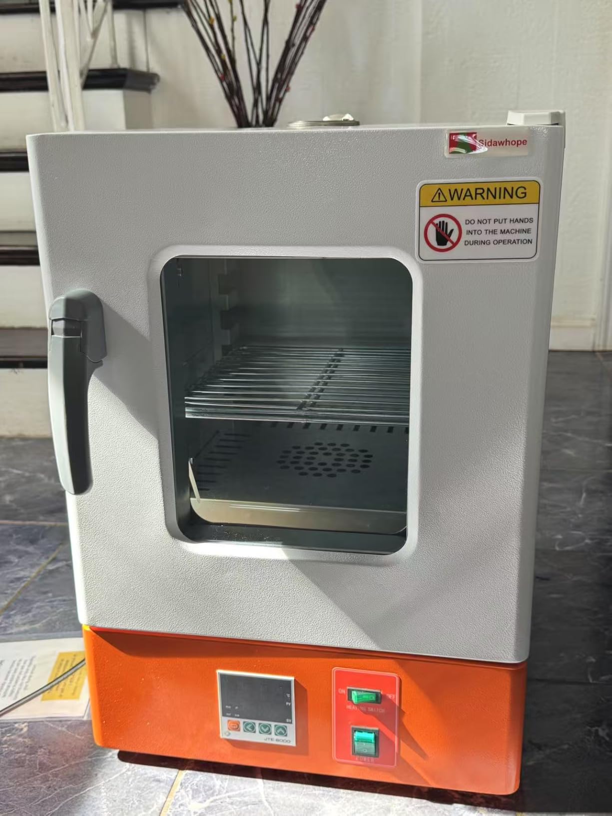 Electric Heating Constant Temperature Lab Incubator 22L 11X11X11Inch Chamber RT-70℃ 110V 60Hz Cabinet Incubator for Reptile Egg Bacterial Culture Seed Germination Medical Science customer photo 1