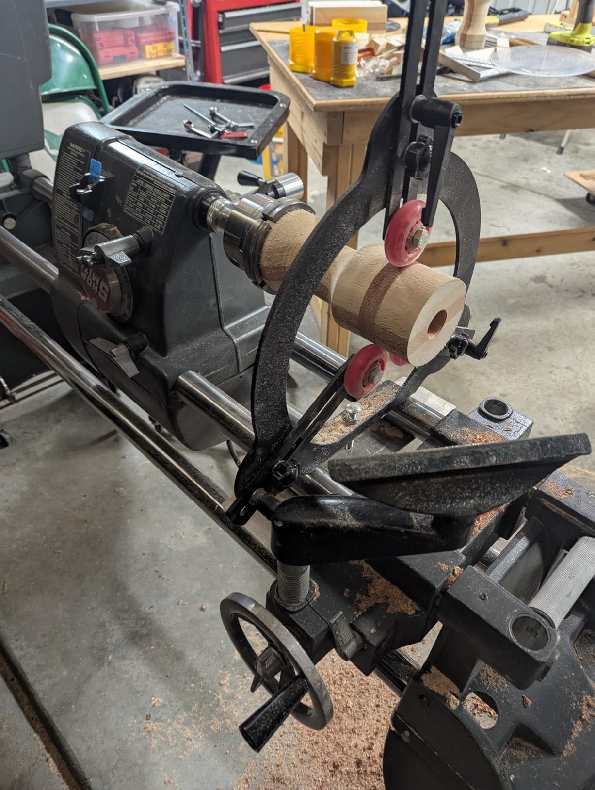 Woodturning Steady Rest for 12inch,14inch and 16inch Lathe Swing, Woodworking Steady Rest, 3-Point Adjustable Woodturning Steady Rest for Medium Size Lathe customer photo 1