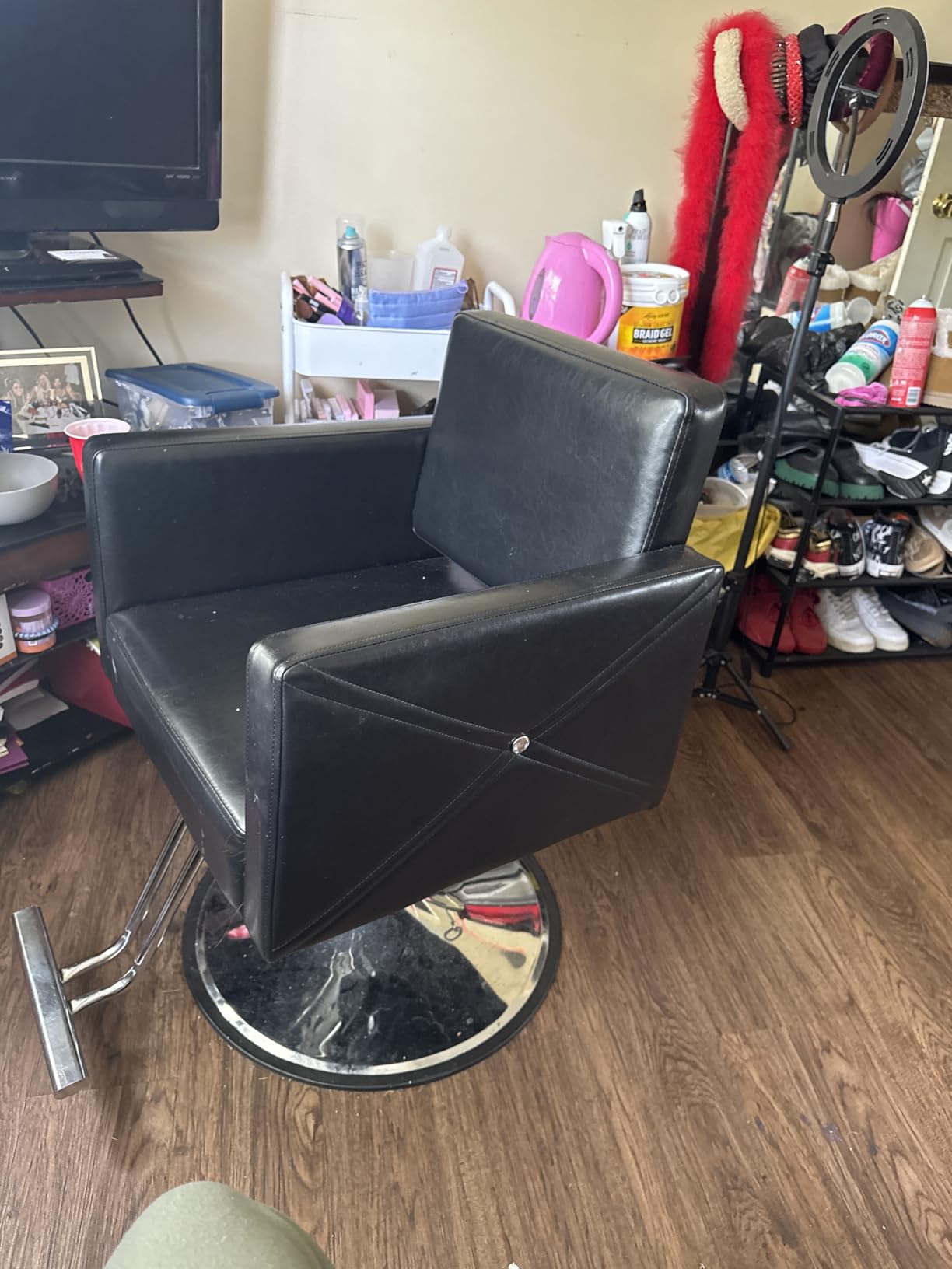Barber Chair for Hair Stylist, Height Adjustable Hydraulic Hair Salon Chair, 360 Degrees Rotation, Multi-Function Shampoo Chair for Salon Home Barbershop, Black customer photo 1