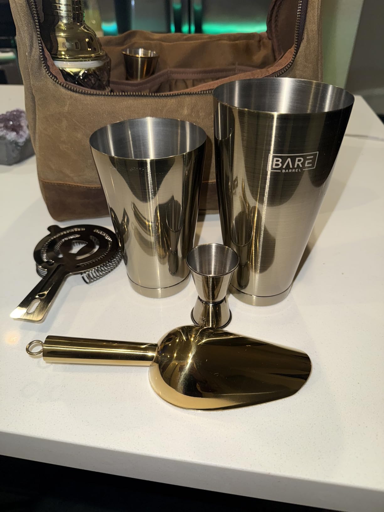 BARE BARREL Mixology Bartender Kit Bar Set | 14-Piece Cocktail Shaker Set | Martini Barware Mixing Tools for Home Bartending | 35 Recipe Cards | Gift Set (28oz Boston Shaker, Jet Black/Black) customer photo 2