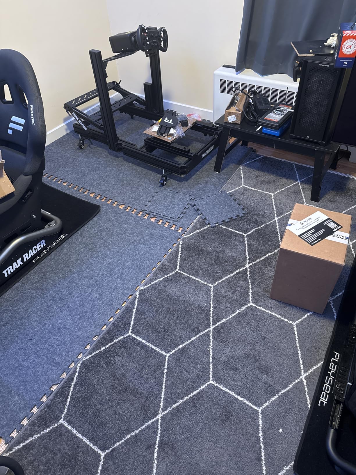 TroyStudio Thick Sound Absorbing Interlocking Floor Mats, 16 Pcs 11x 11 x 0.4 inches High Density Piano Carpet Drum Rug, Non-Slip Anti Vibration Soundproof Pads customer photo 2