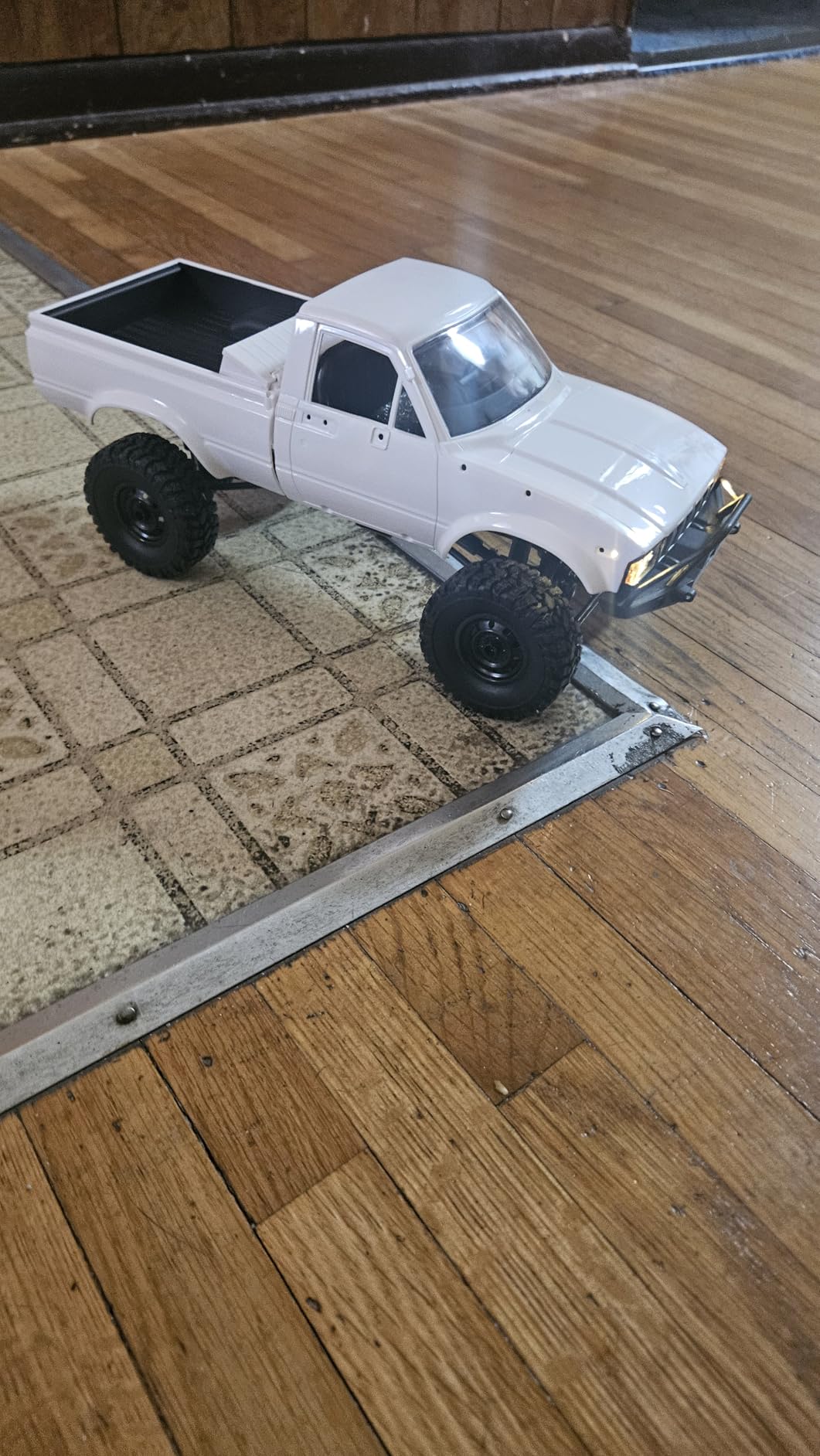 WPL C24-1 RC Rock Crawler RC Truck 4x4 1/16 Scale RC Crawler Off Road Remote Control Pickup 2.4G All Terrain RTR customer photo 1