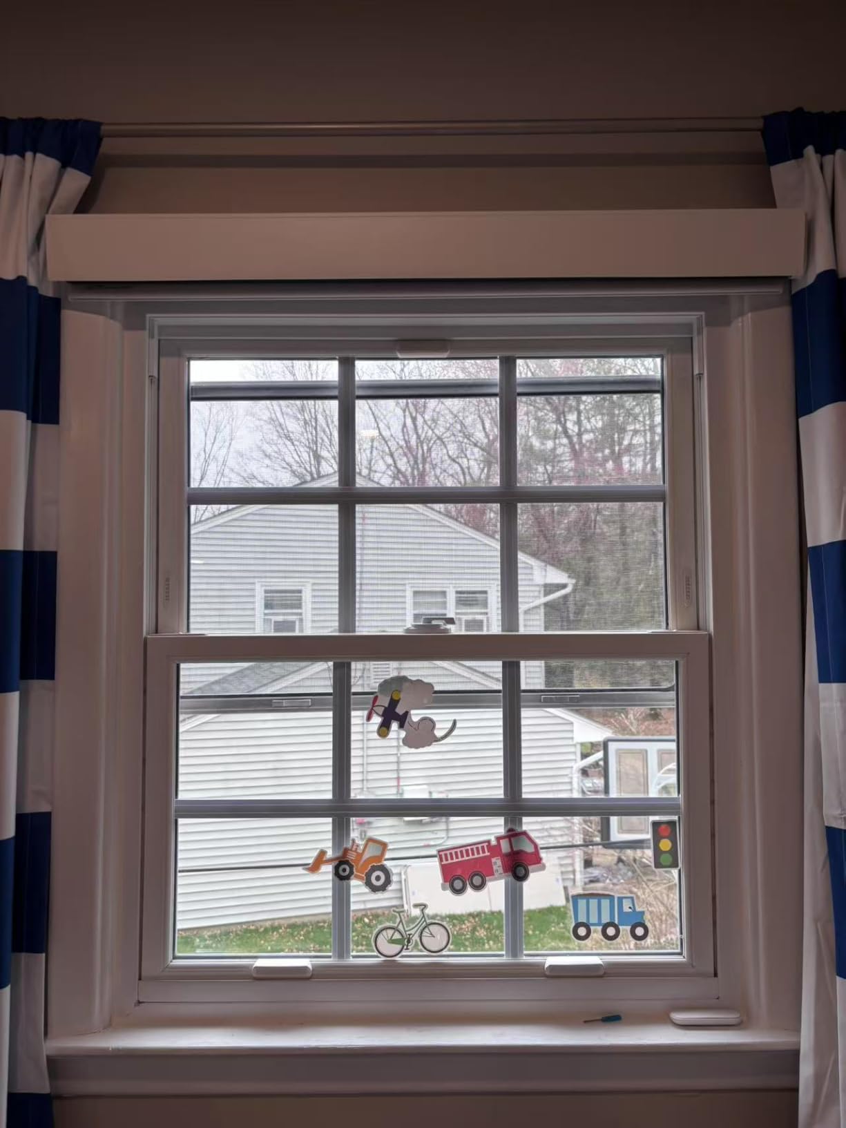 Motorized Blinds No Drill Automatic Roller Shades with Remote Control Smart Electric Window Blinds (White, 35 x 72) customer photo 1